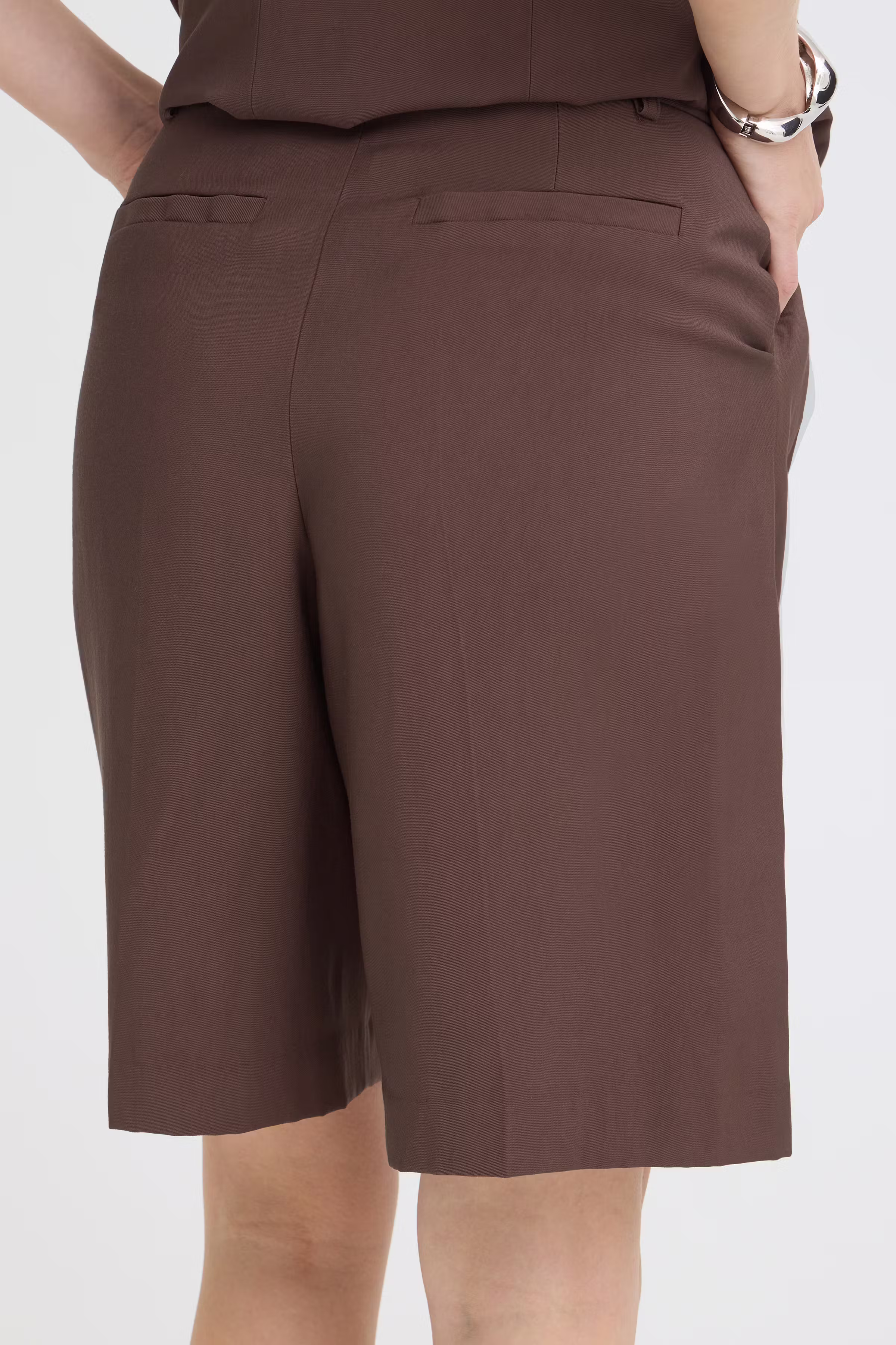 BYESSIE Bermuda LOOKBOOK DETAIL 20818930-191012