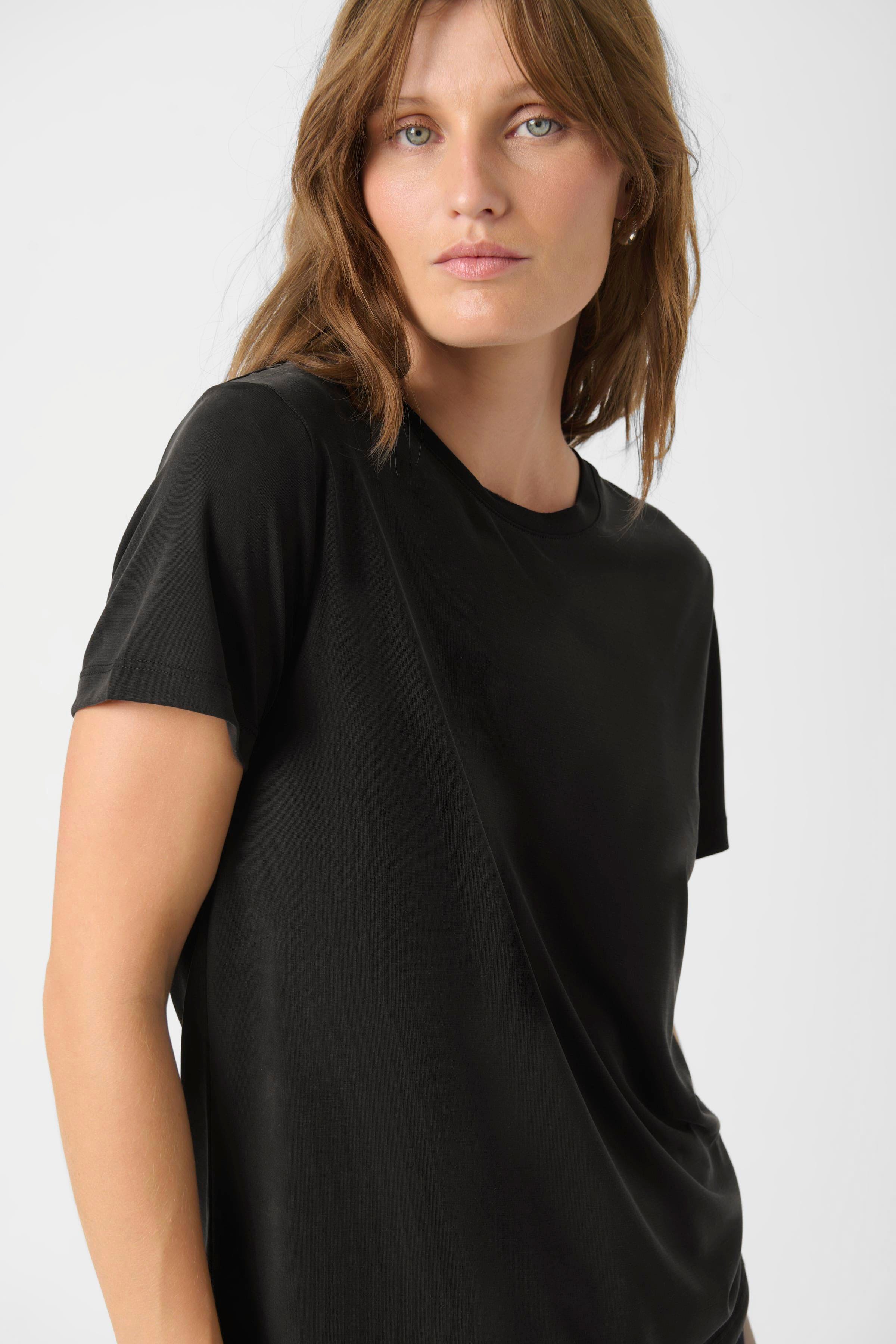 SLColumbine T-shirt LOOKBOOK DETAIL 30404678-40050