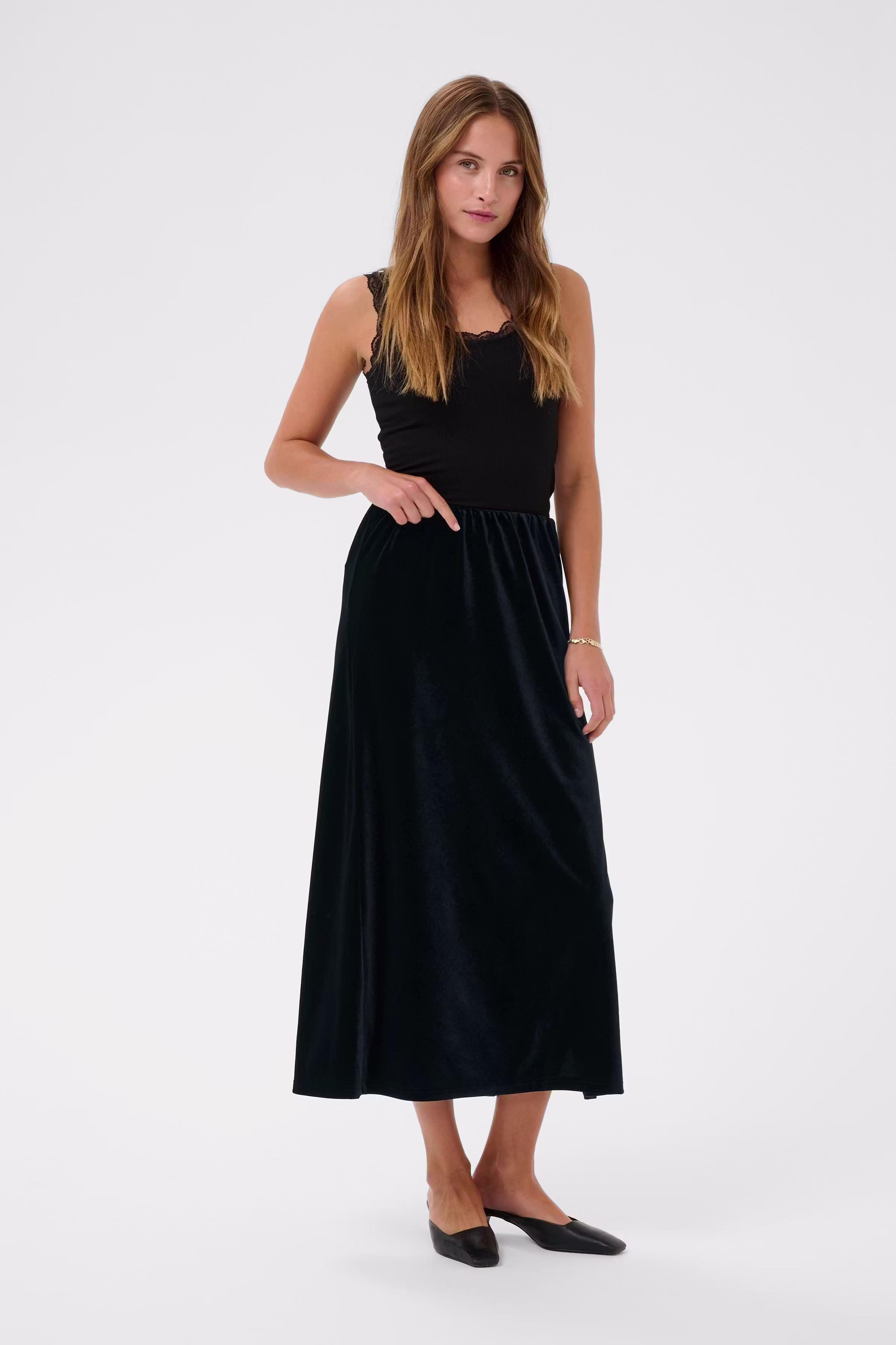 KAkelly Skjørt LOOKBOOK FRONT 10511204-100121