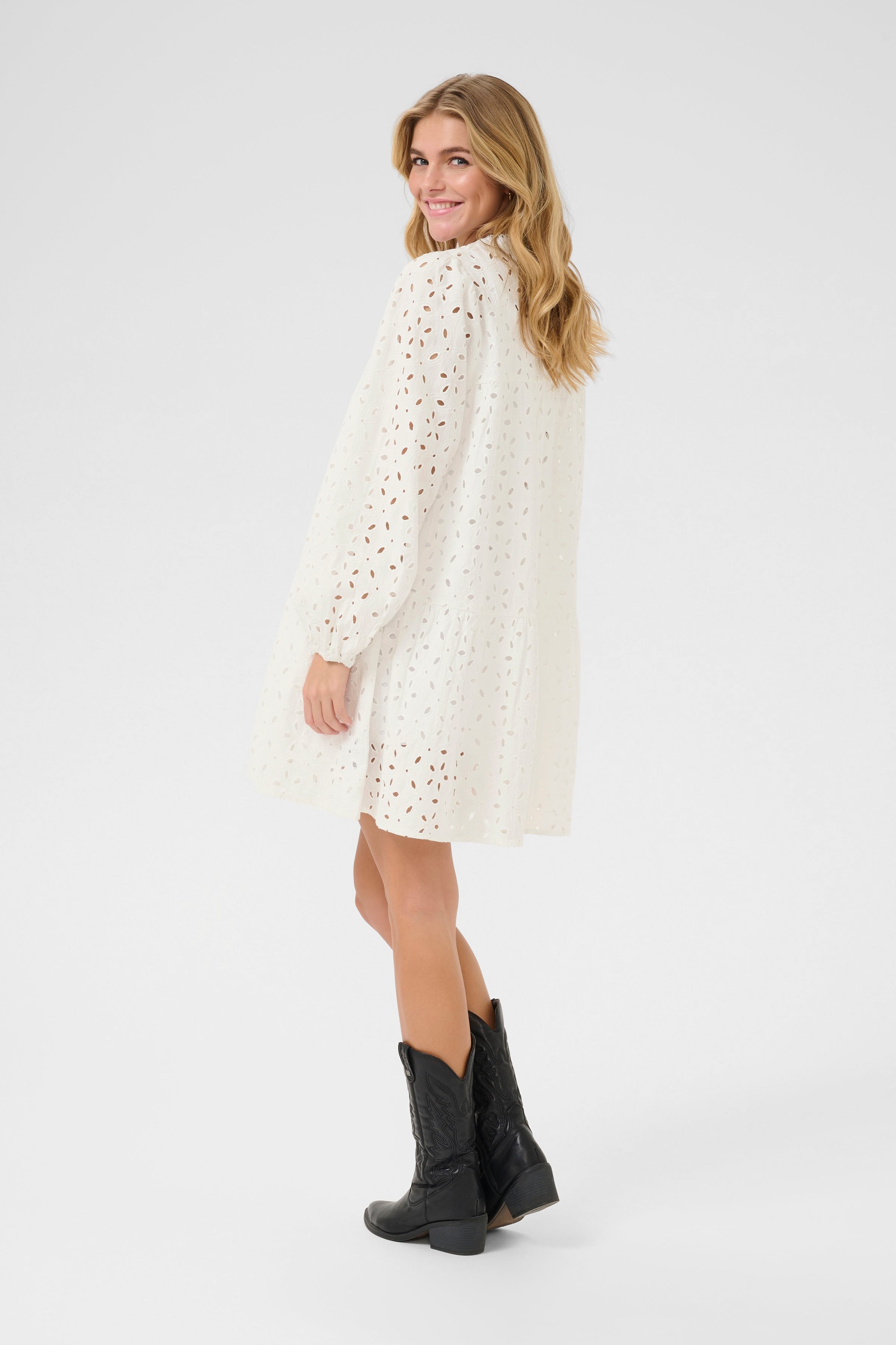 KAsilinia Klänning LOOKBOOK BACK 10509688-110602