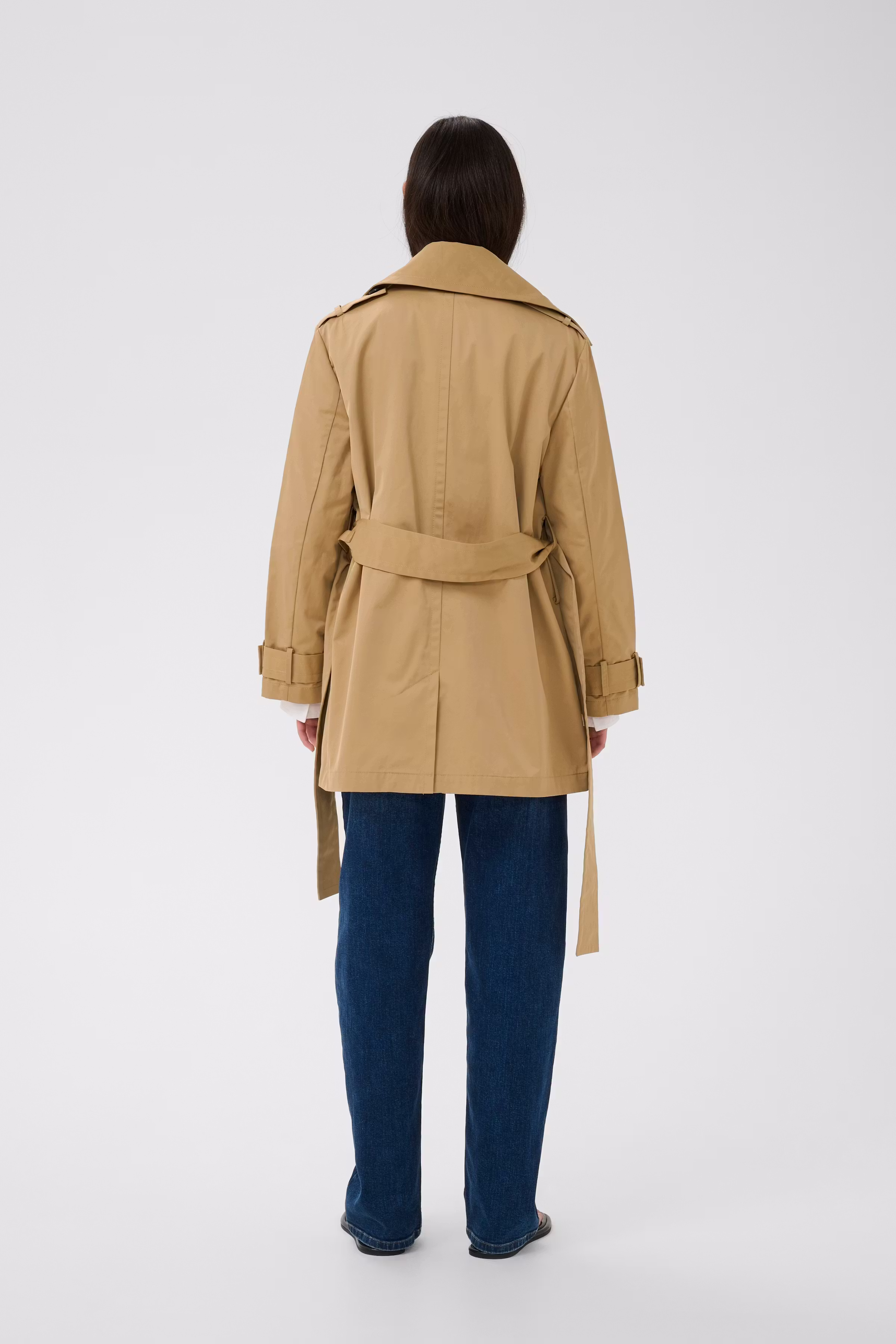 HALOIW Coat LOOKBOOK BACK 30112239-171320