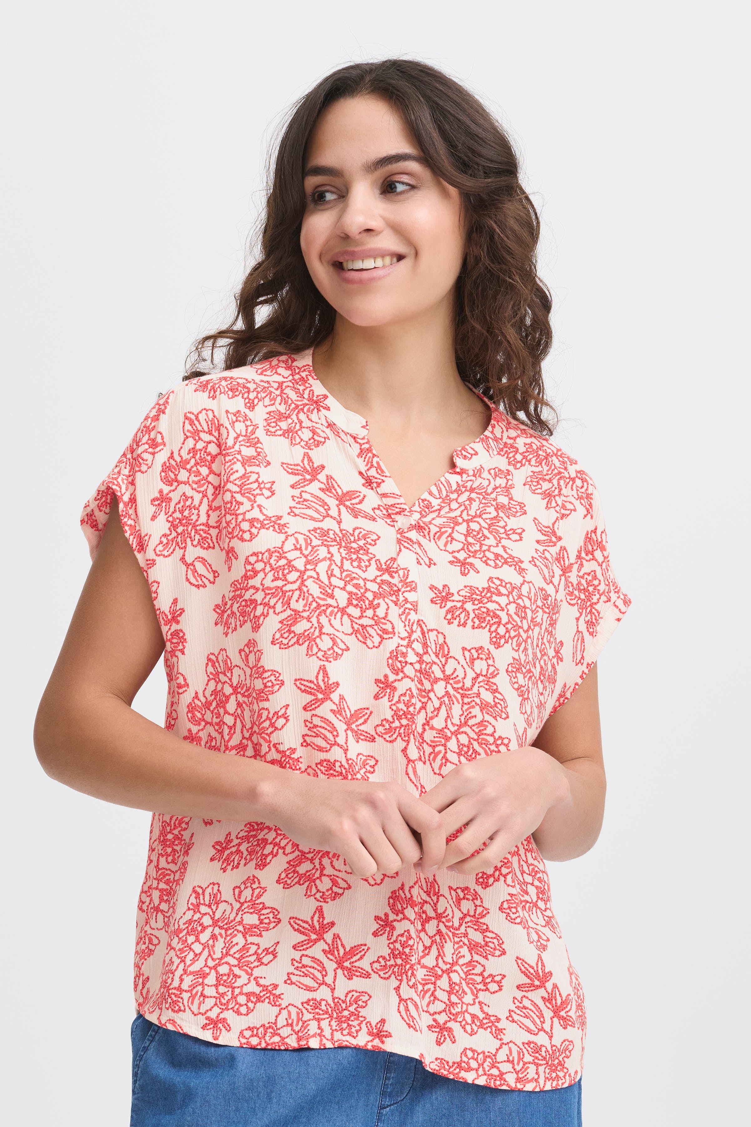 FREASE Bluse LOOKBOOK FRONT 20615597-204724