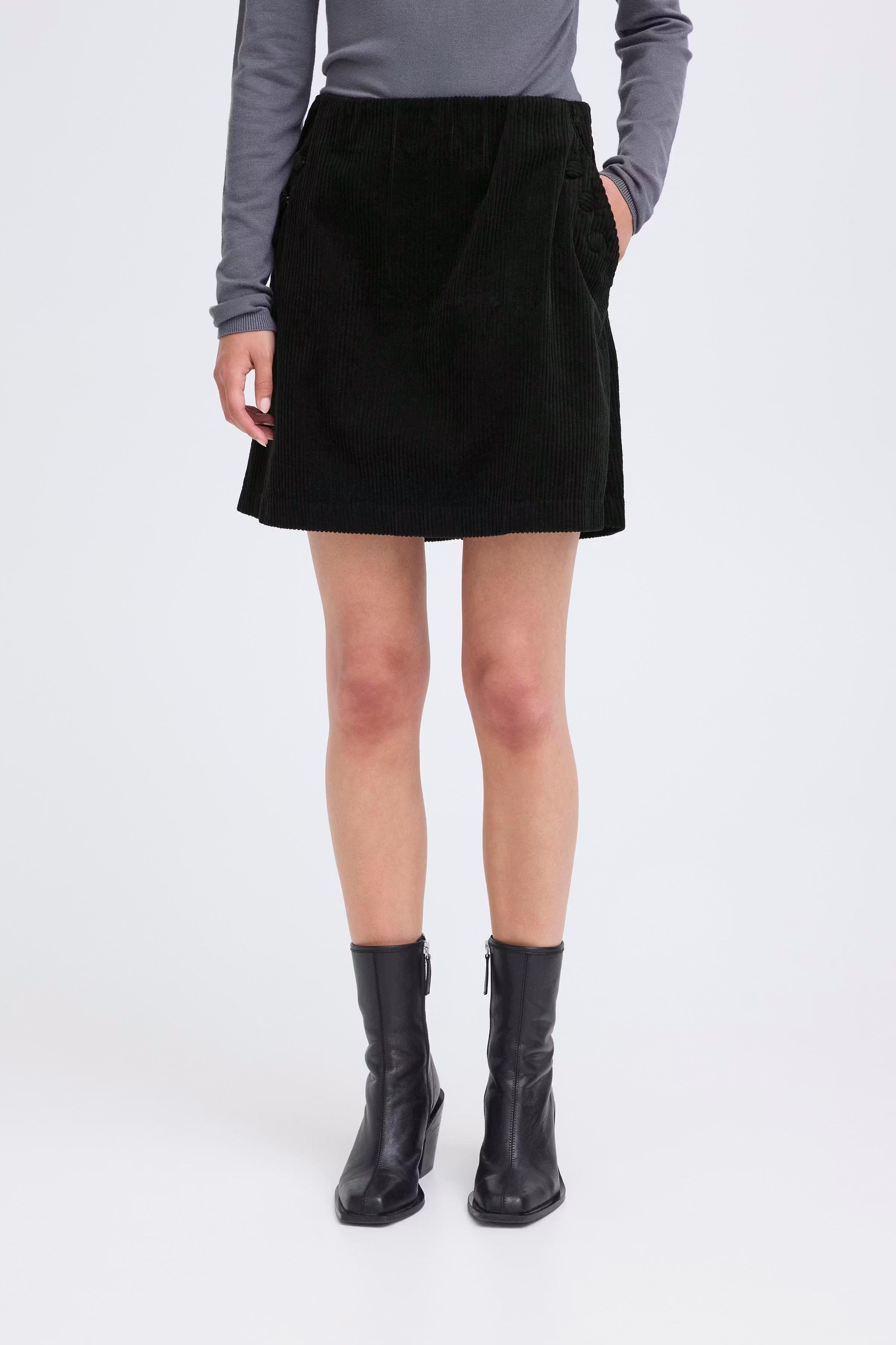 IHFOCARO Skjørt LOOKBOOK FRONT 20124120-194008