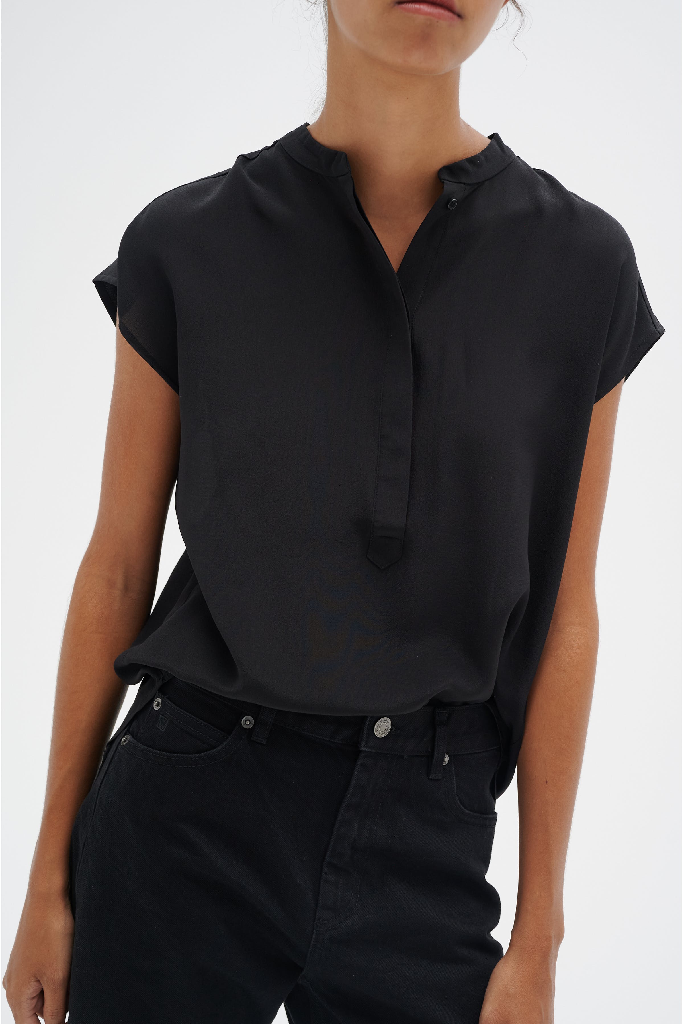 Lucie Top ZijdePremium LOOKBOOK DETAIL 30104239-10050