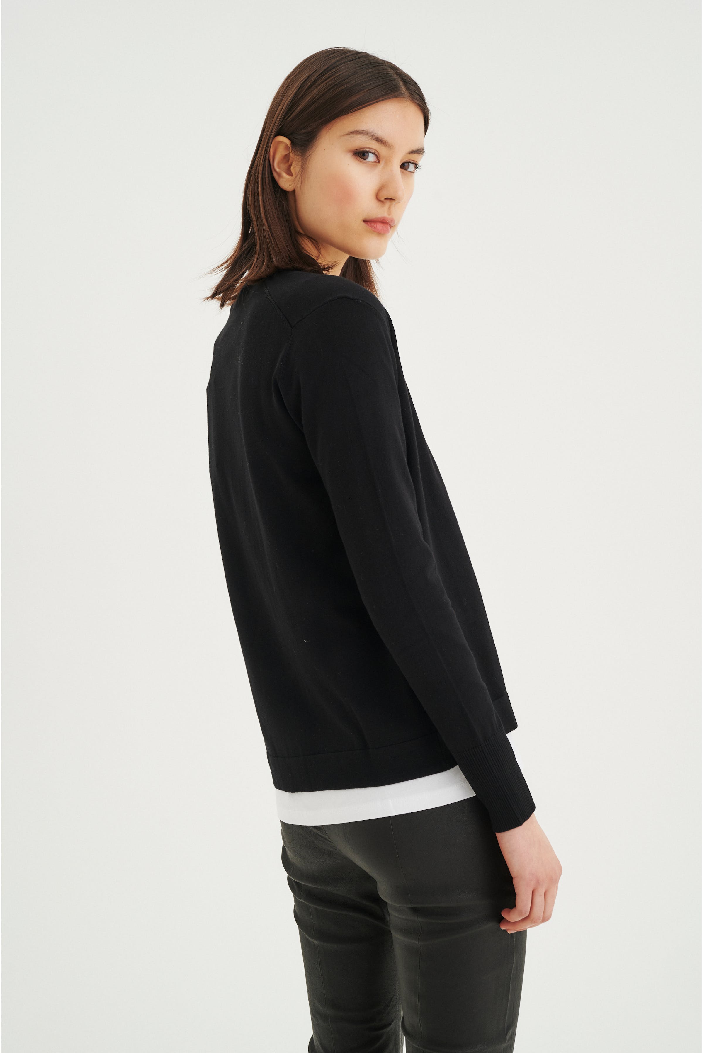 Strick-Cardigan LOOKBOOK BACK 30100786-10050