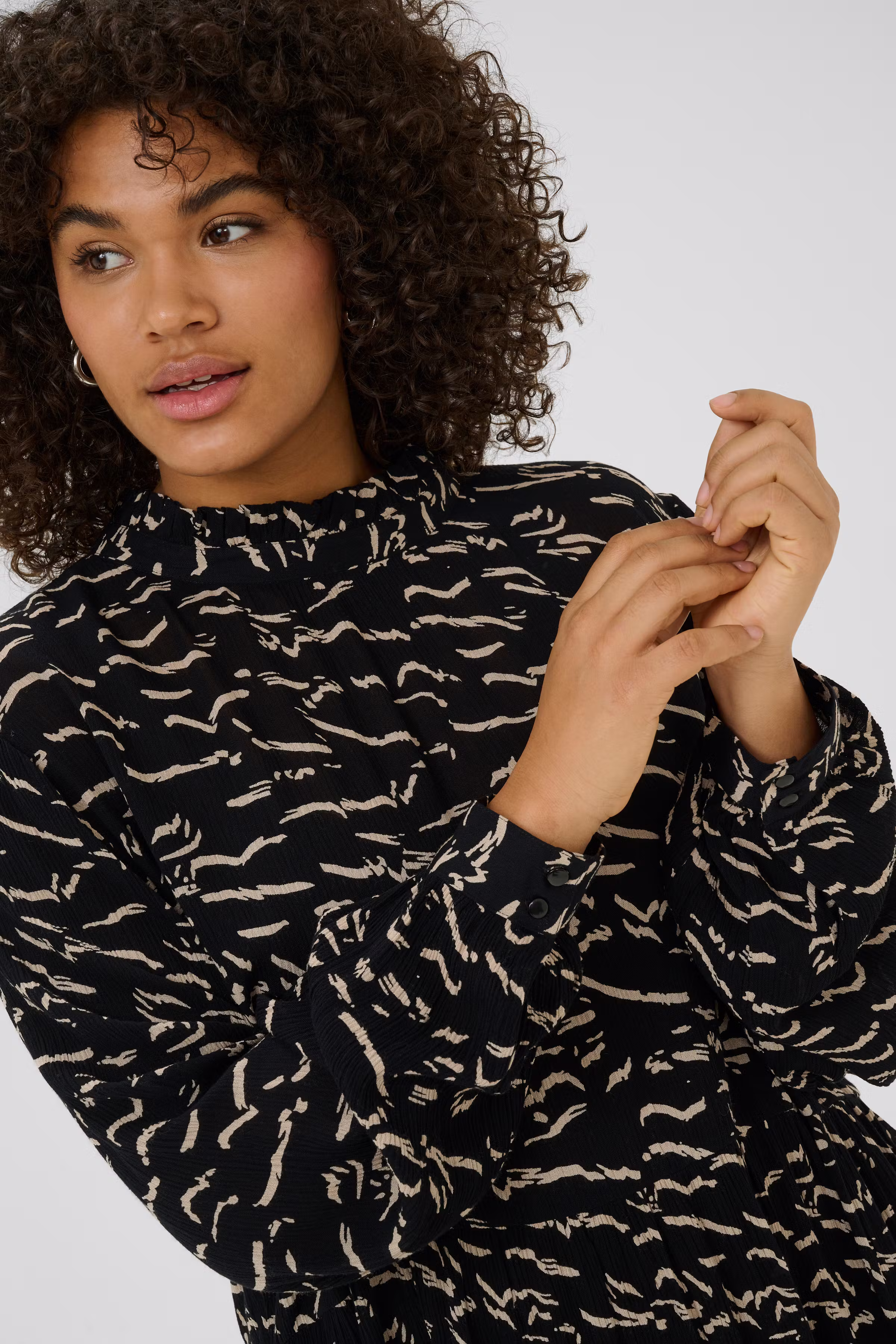 KClune Kleid LOOKBOOK DETAIL 10583163-107346