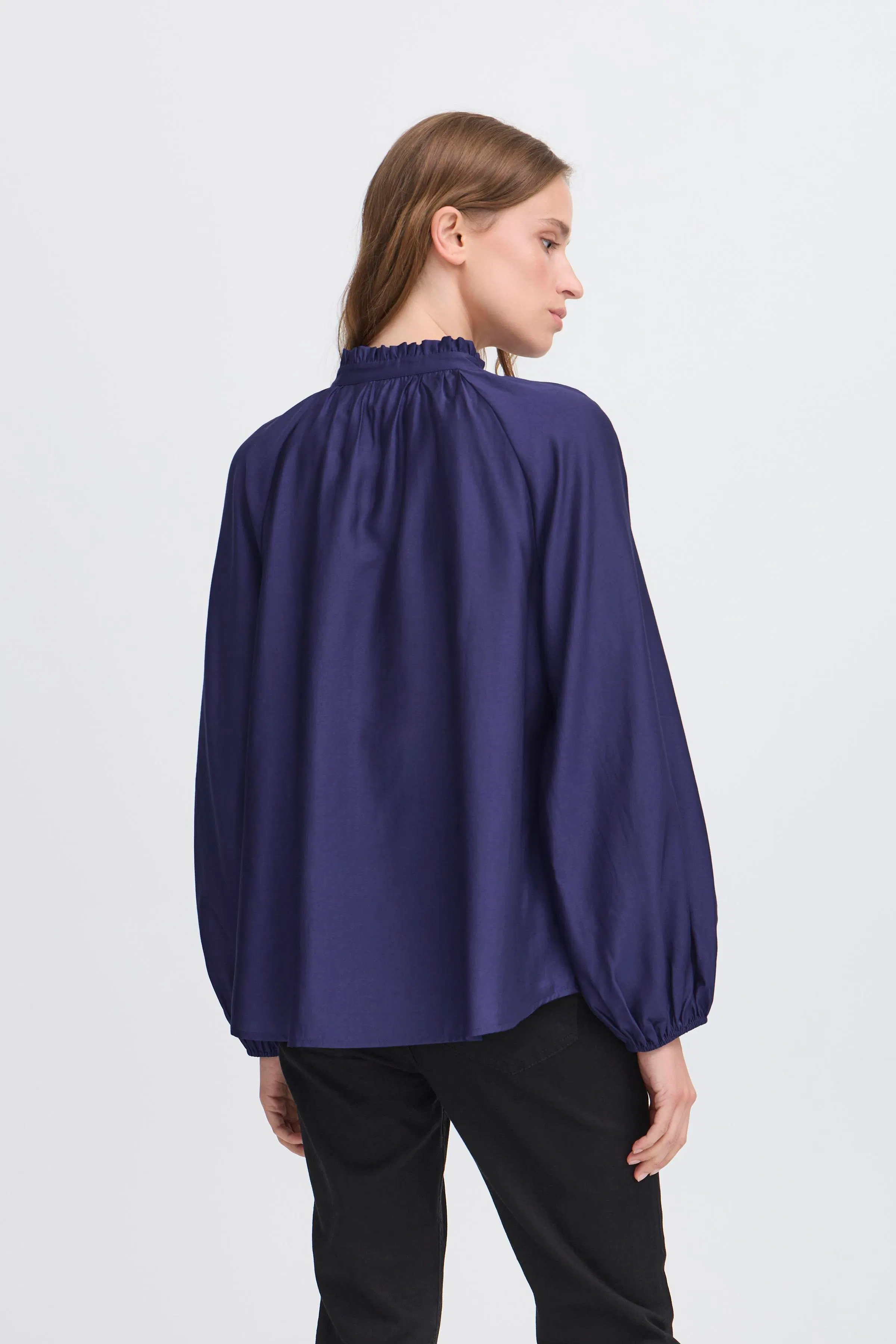 IHKARLANI Bluse LOOKBOOK BACK 20121888-193925
