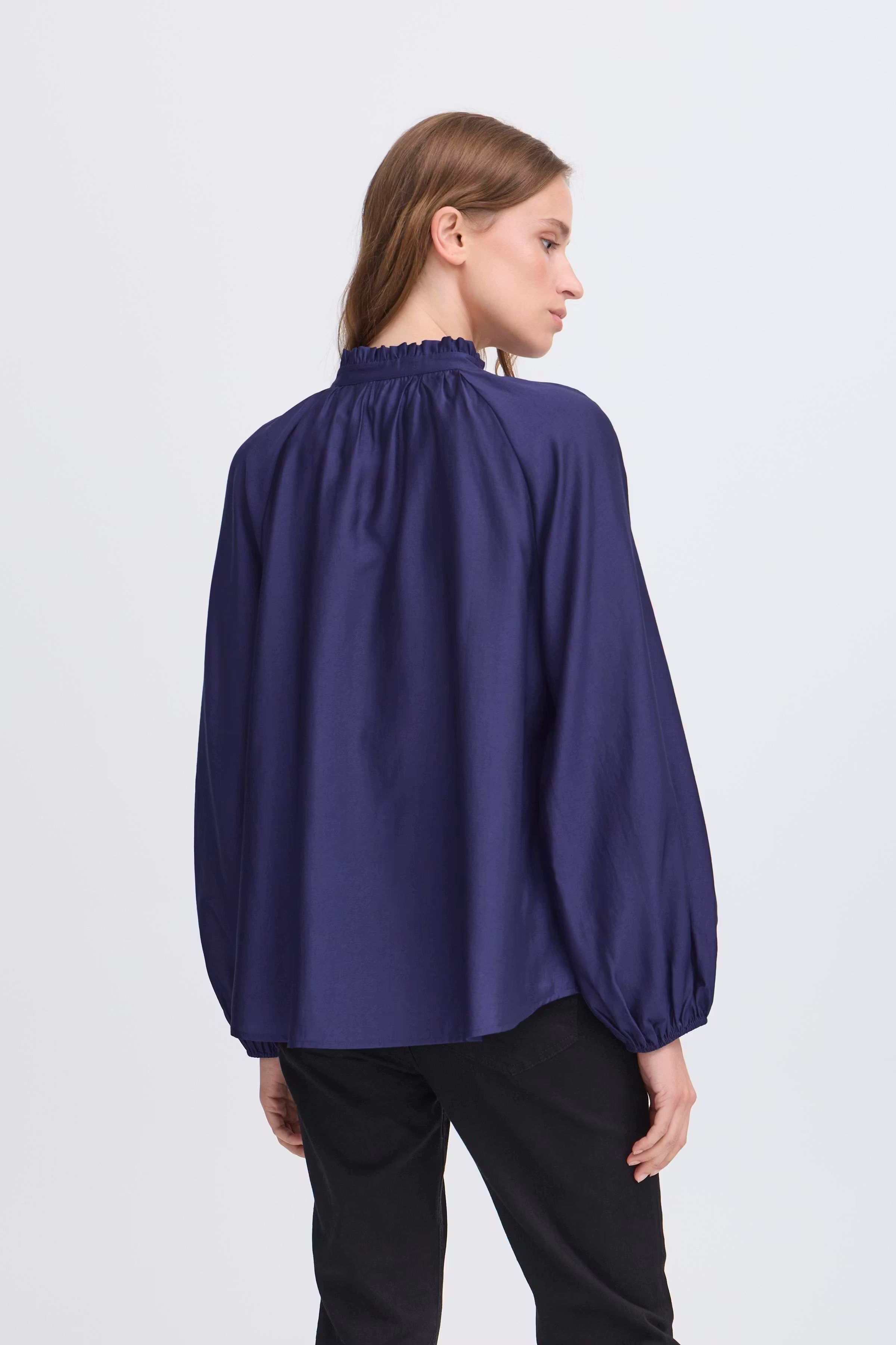 IHKARLANI Blouse LOOKBOOK BACK 20121888-193925