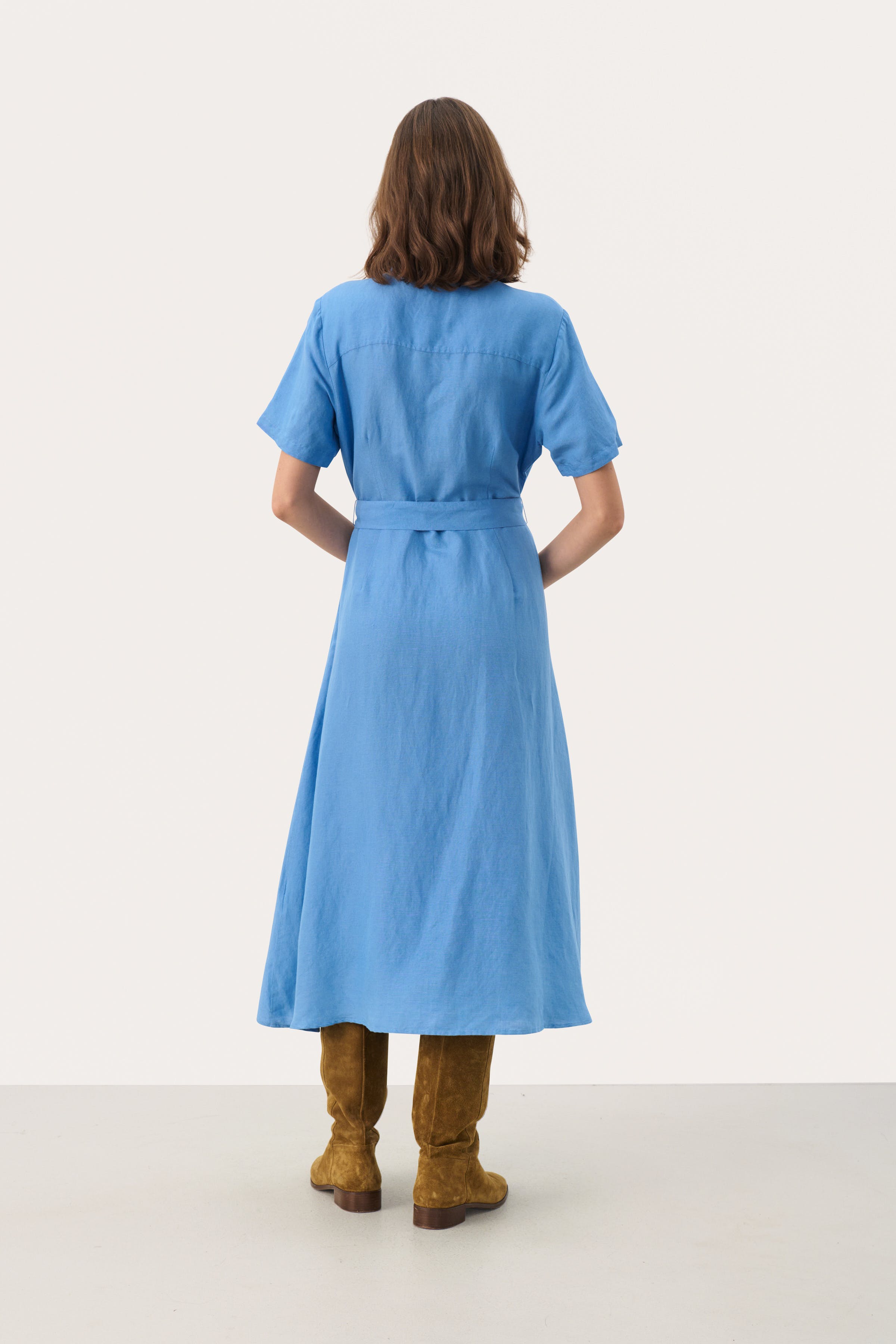 EflinPW Jurk LOOKBOOK BACK 30309577-174030