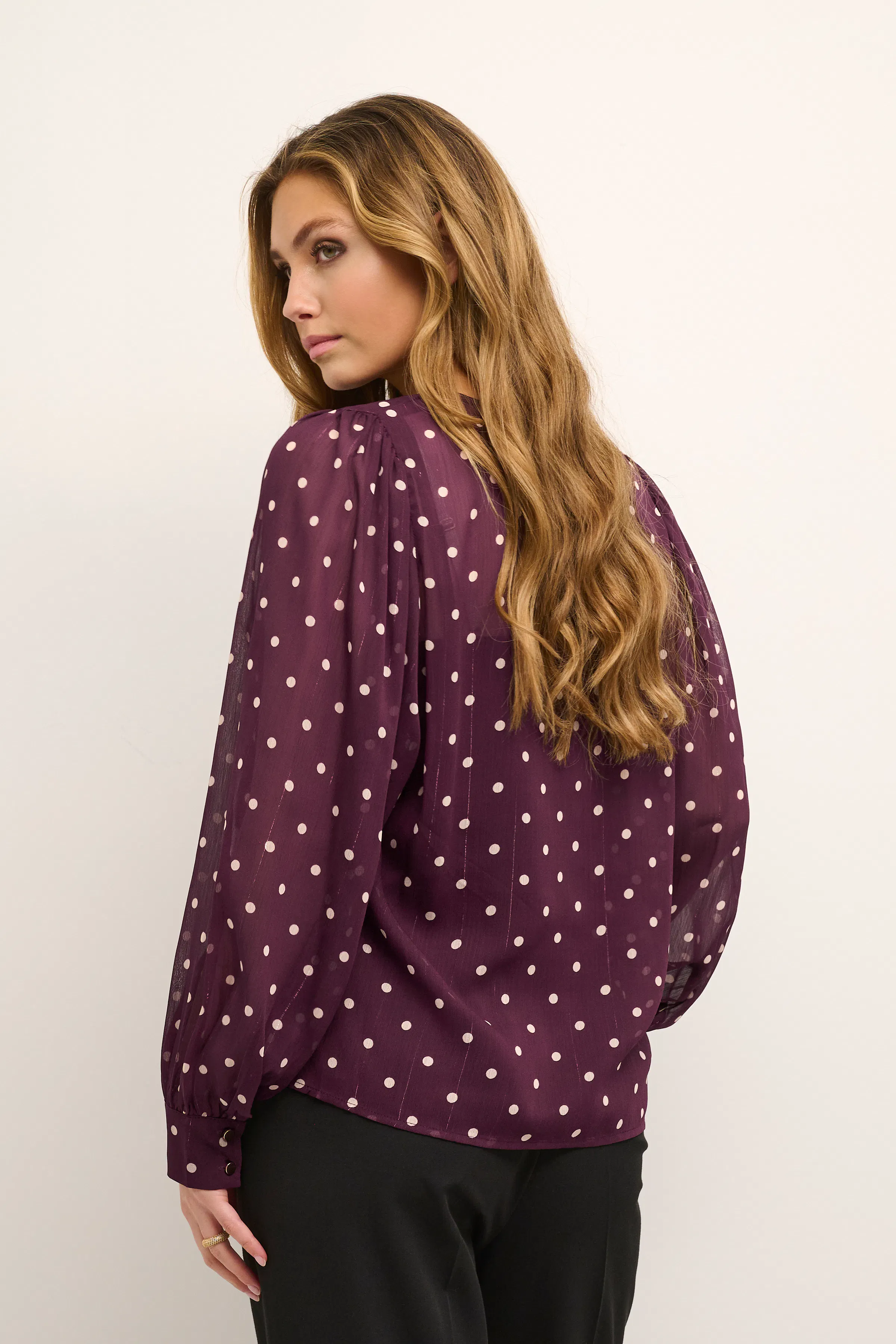 KAsimi Bluse LOOKBOOK BACK 10505705-103589