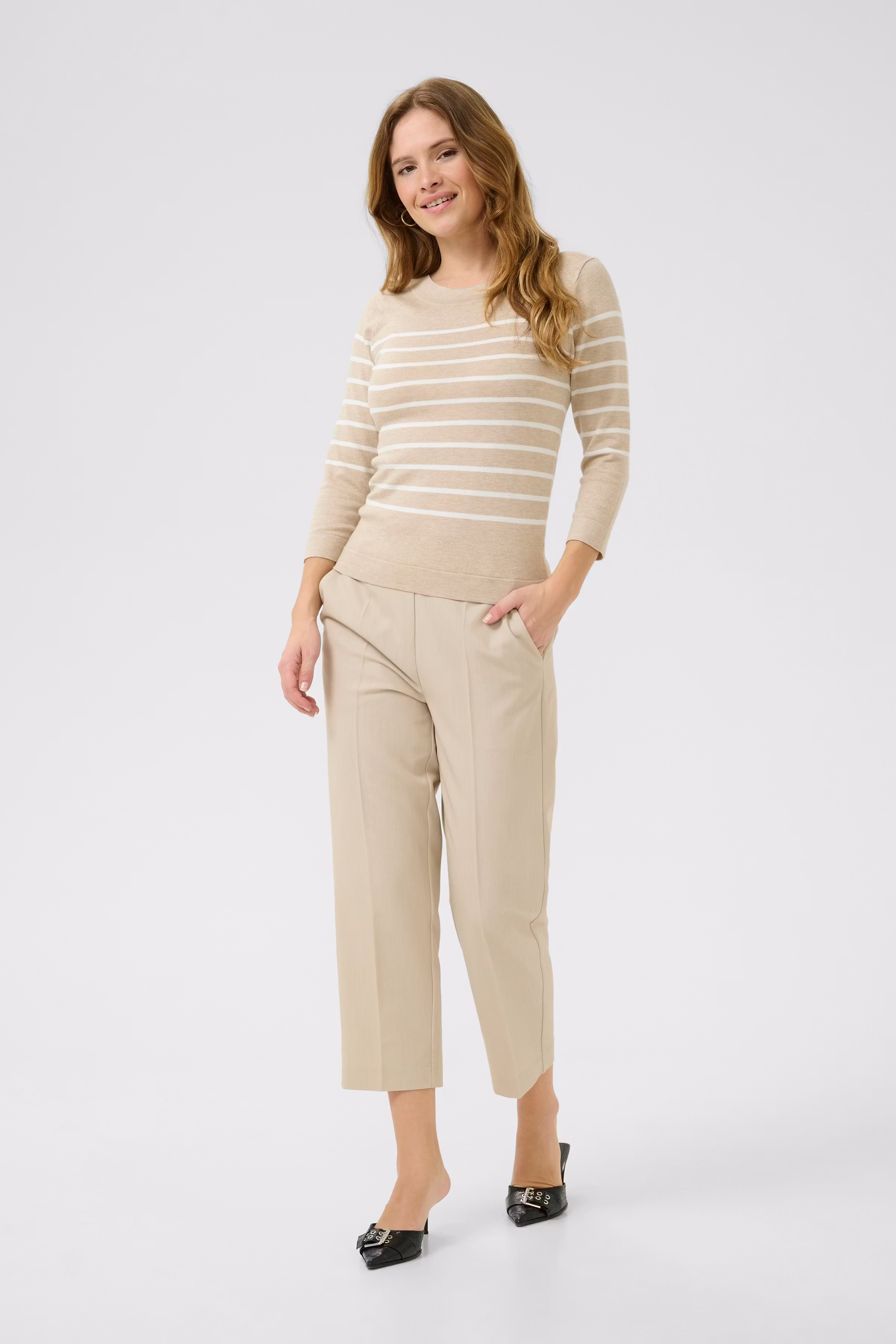 KAlizza Pullover LOOKBOOK FRONT 10510195-107844