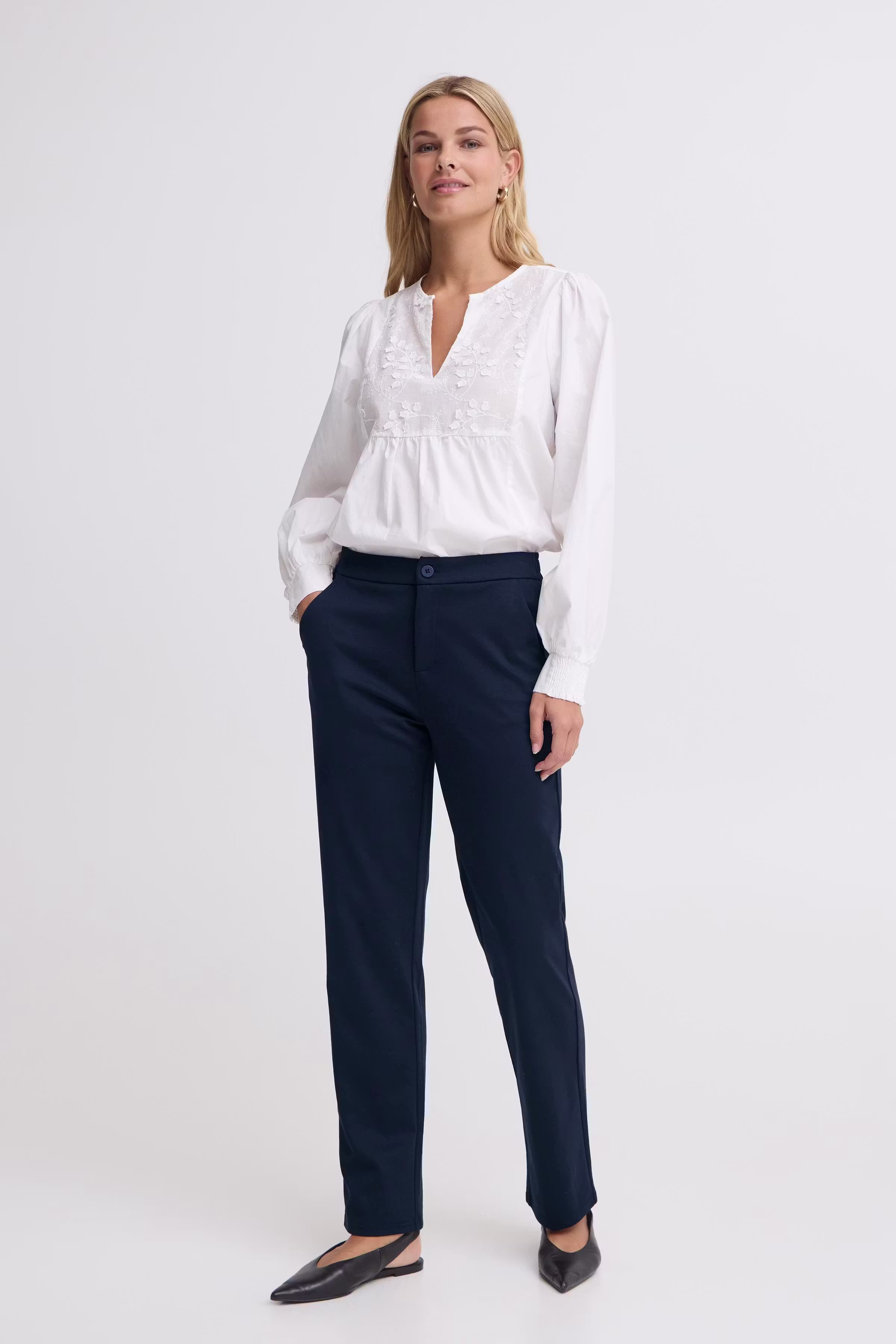 FRBLAZER Hose LOOKBOOK FRONT 20618364-194010