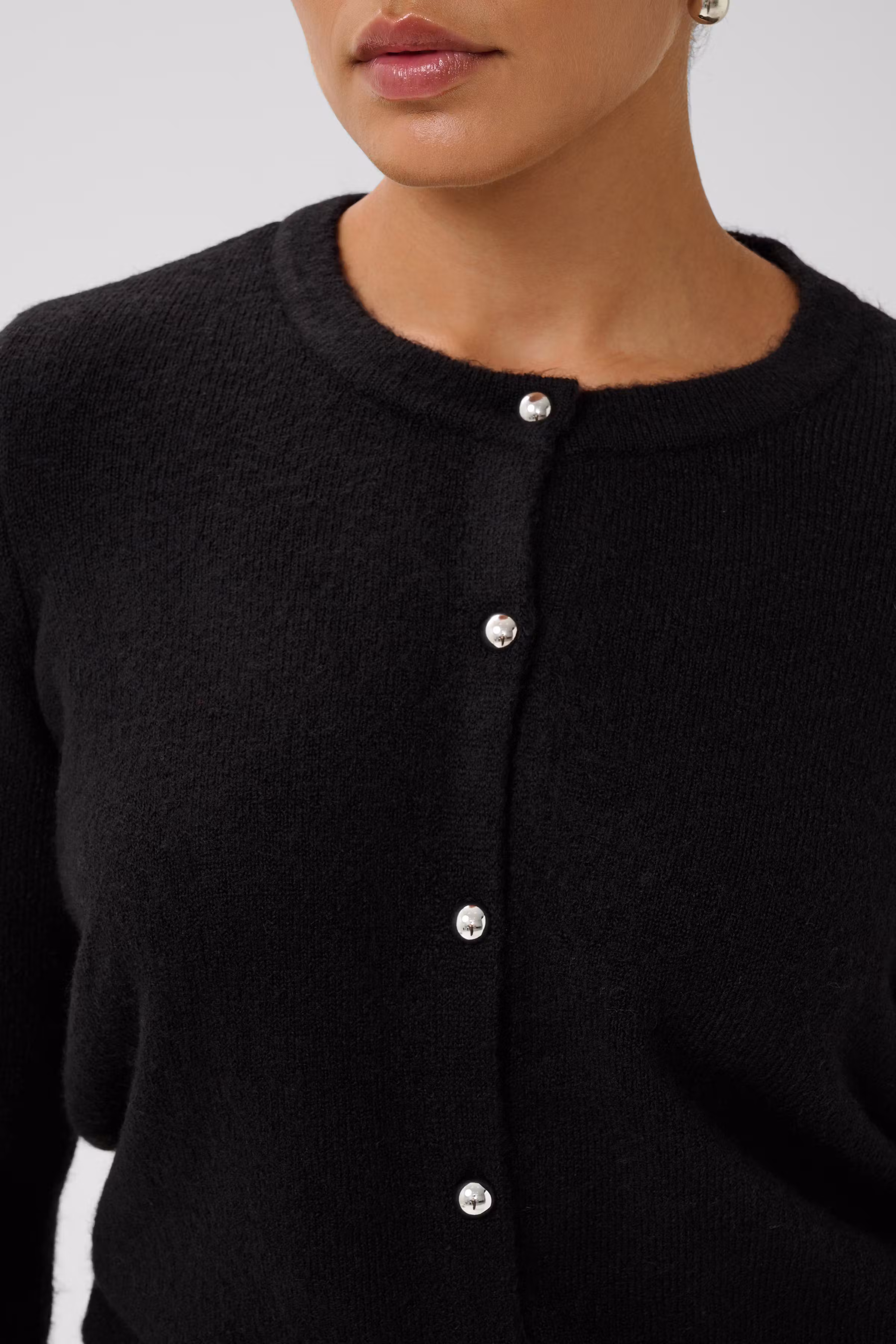 KCniela Cardigan LOOKBOOK DETAIL 10583699-100121