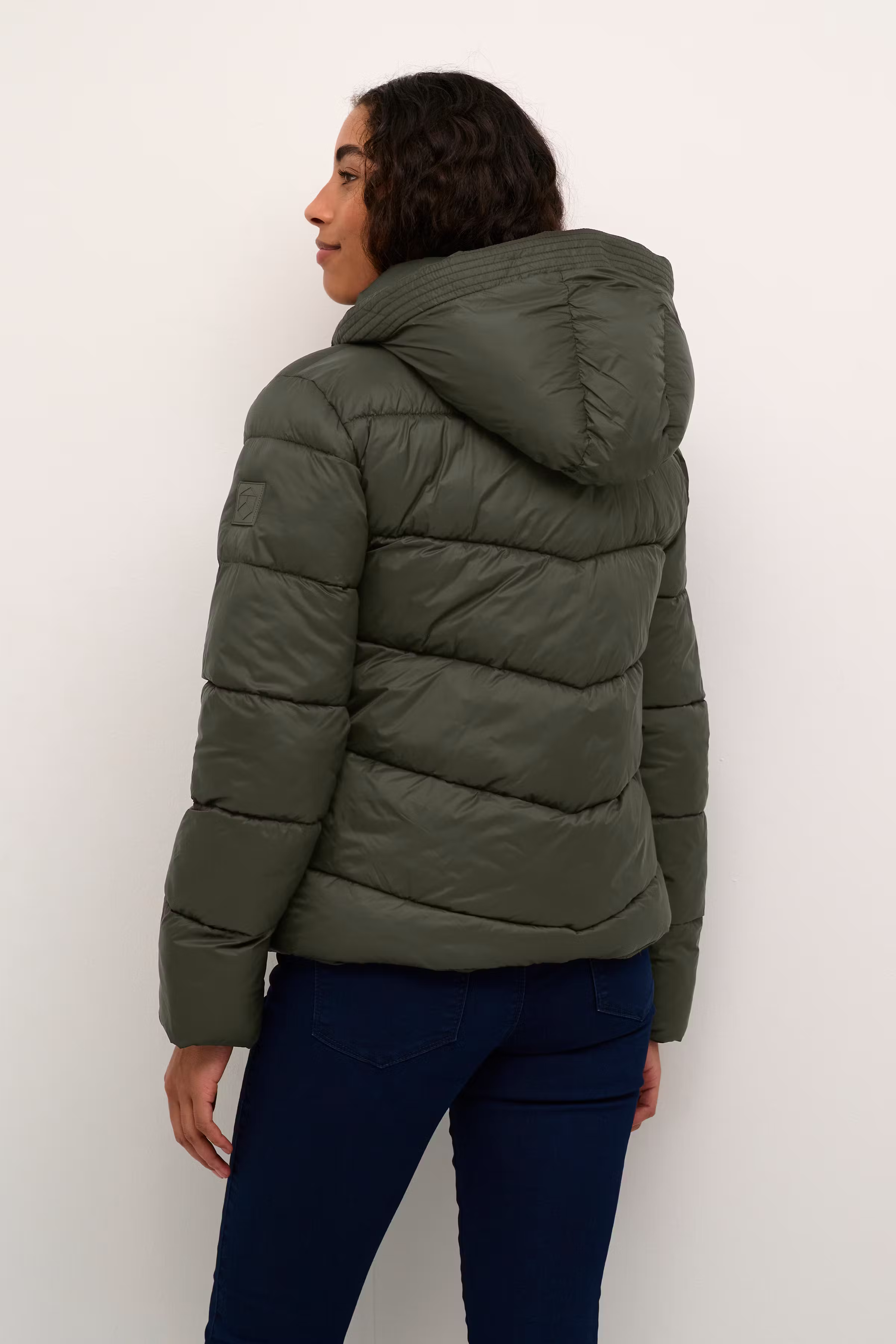 KAsusanne Jas LOOKBOOK BACK 10508811-190414