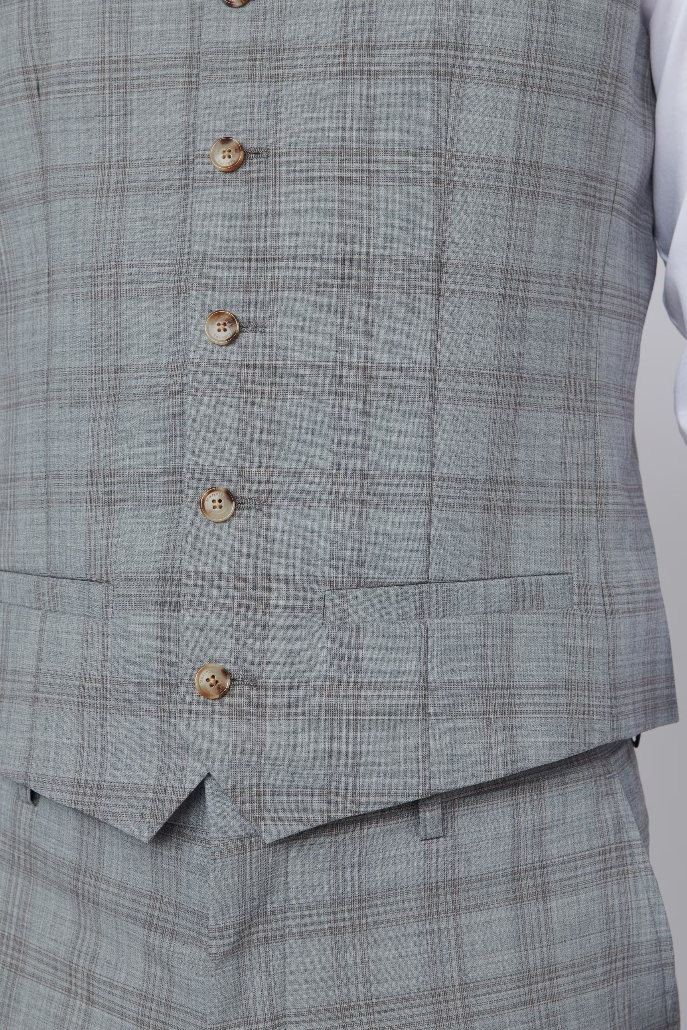 MAbreck Waistcoat LOOKBOOK DETAIL 30207214-1647031