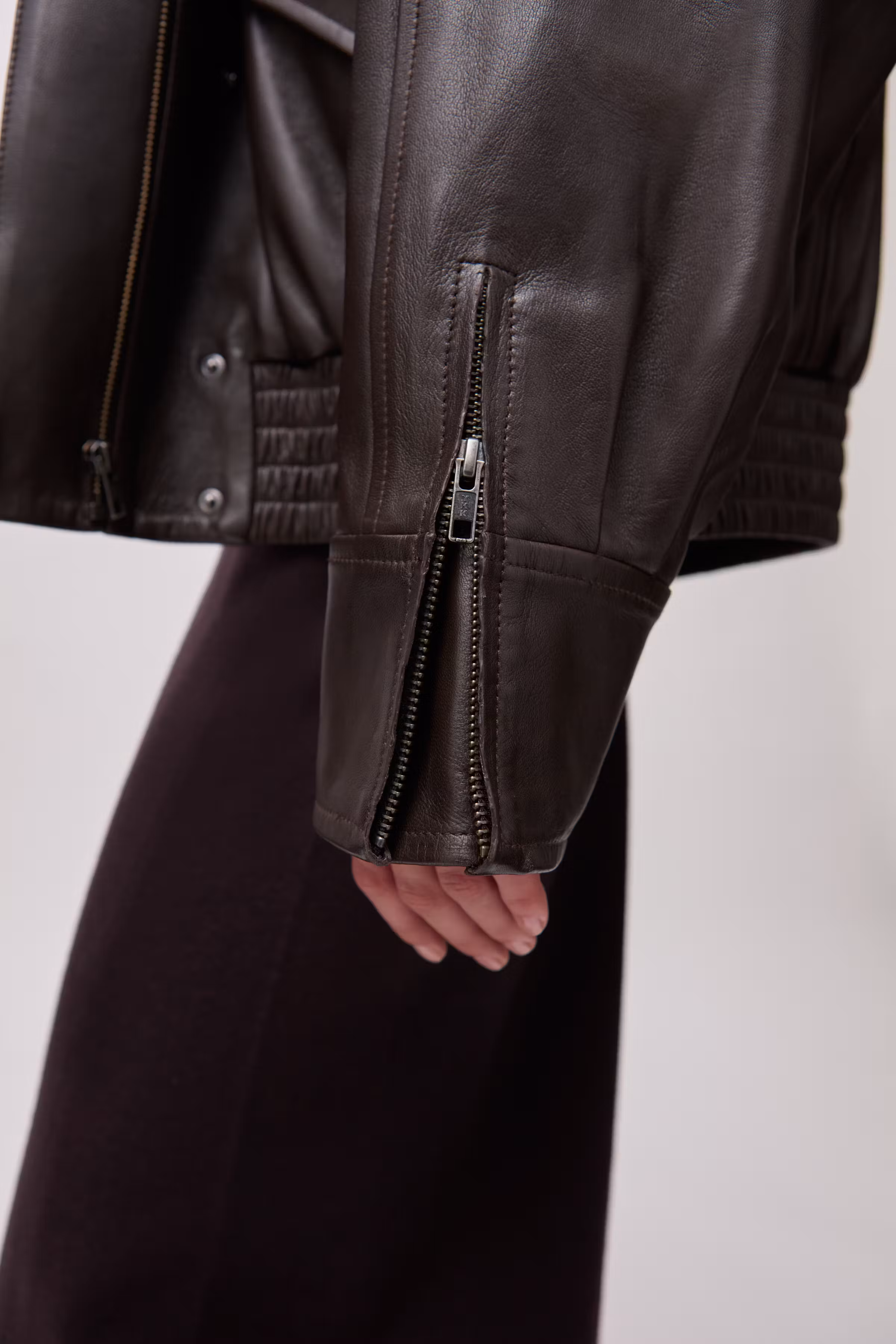 IOLaila Outerwear LOOKBOOK FRONT 30600079-BR289
