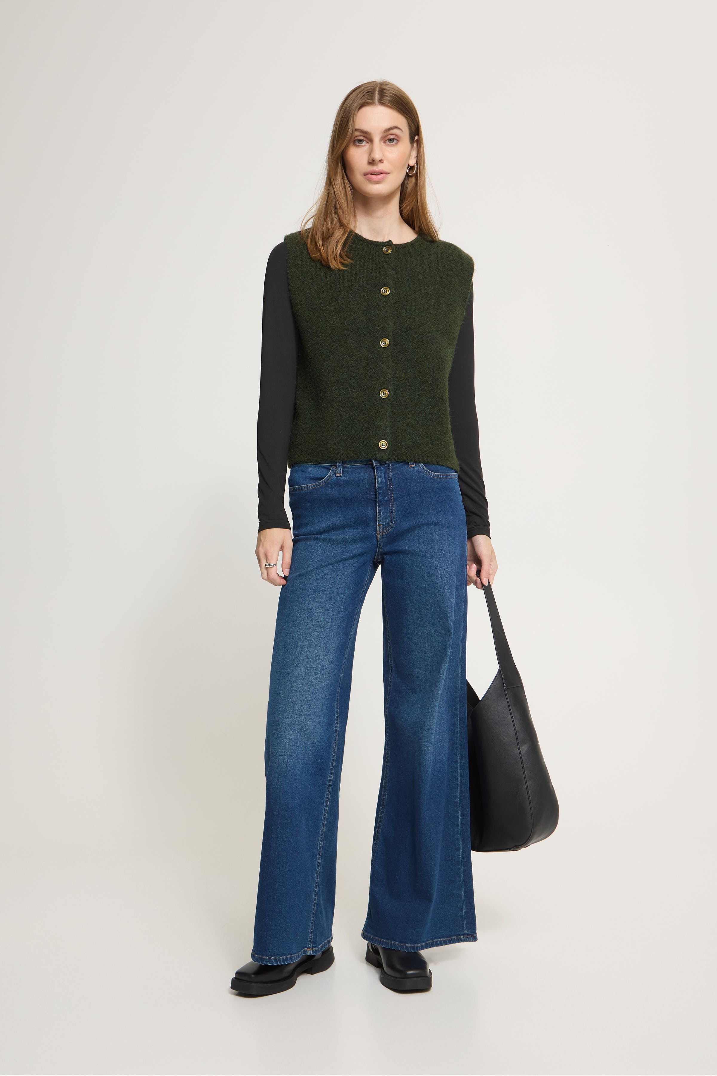 IHPANORA Waistcoat LOOKBOOK FRONT 20126719-1905091