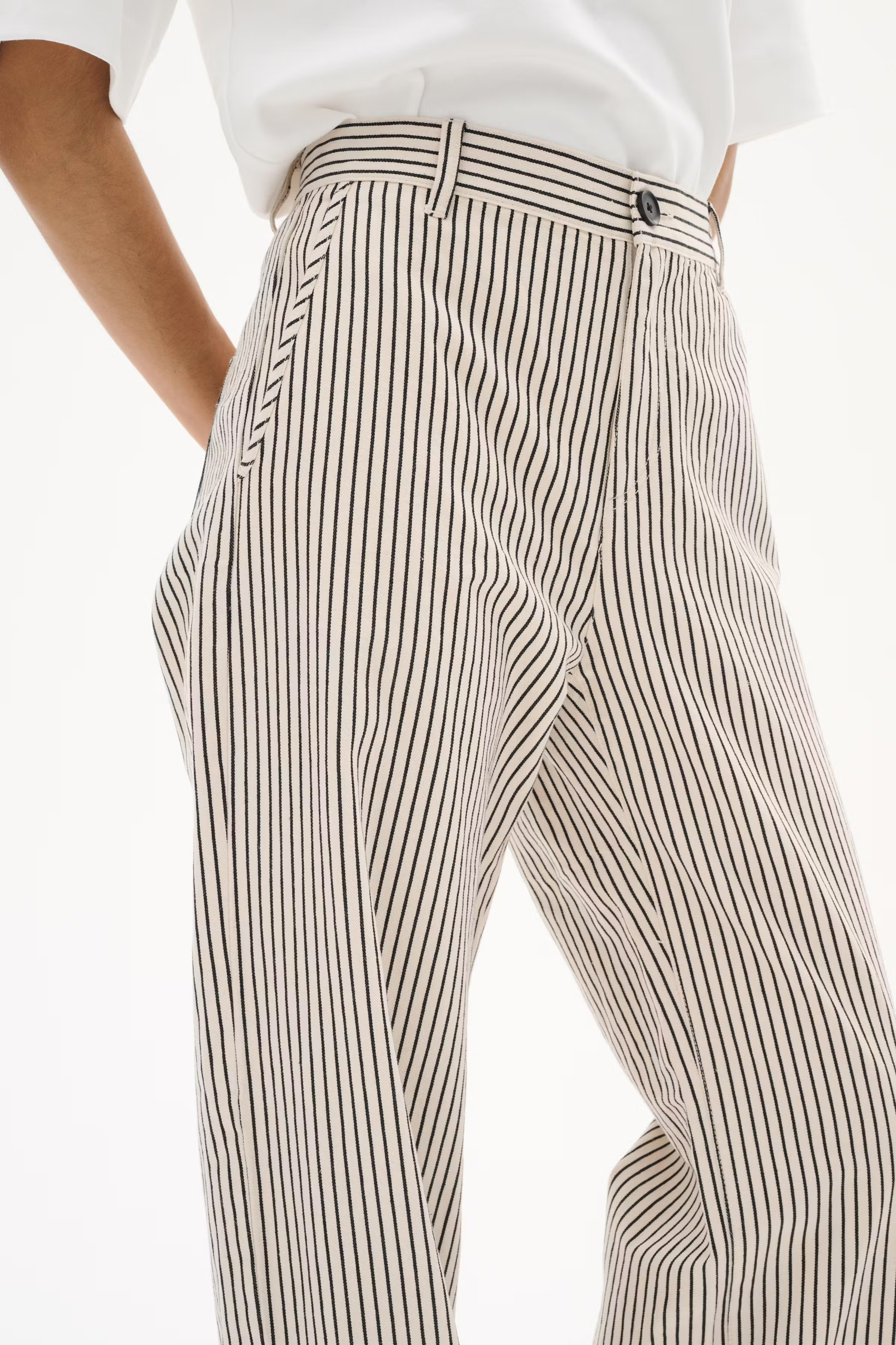 BaiIW Jeans LOOKBOOK DETAIL 30110562-302821