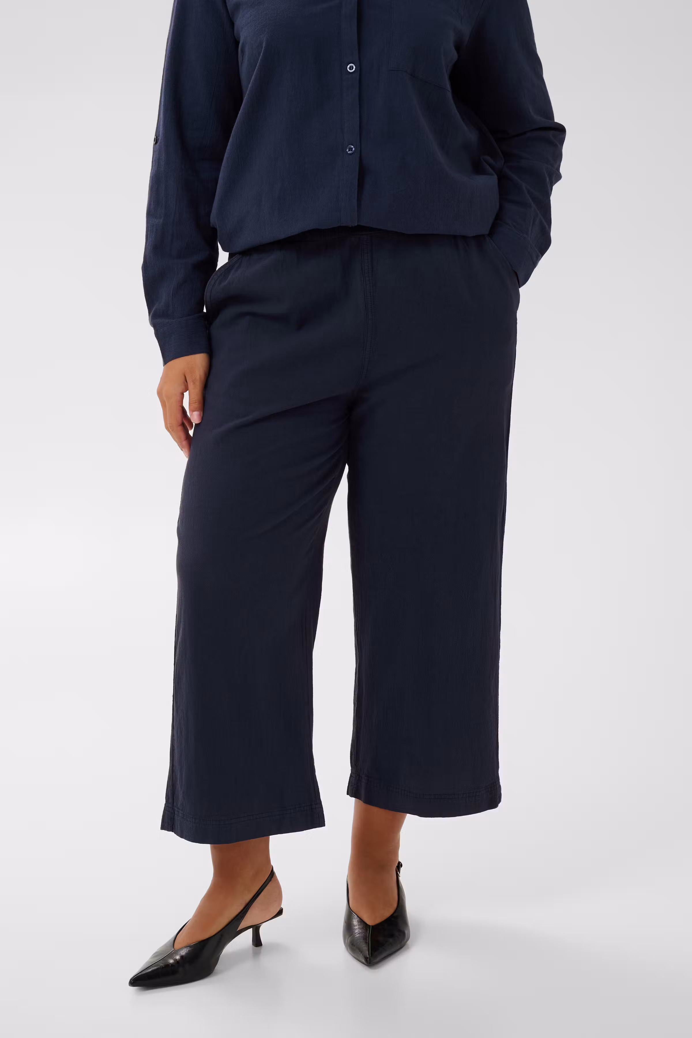 KCnana Culotte Hose LOOKBOOK FRONT 10581488-194020