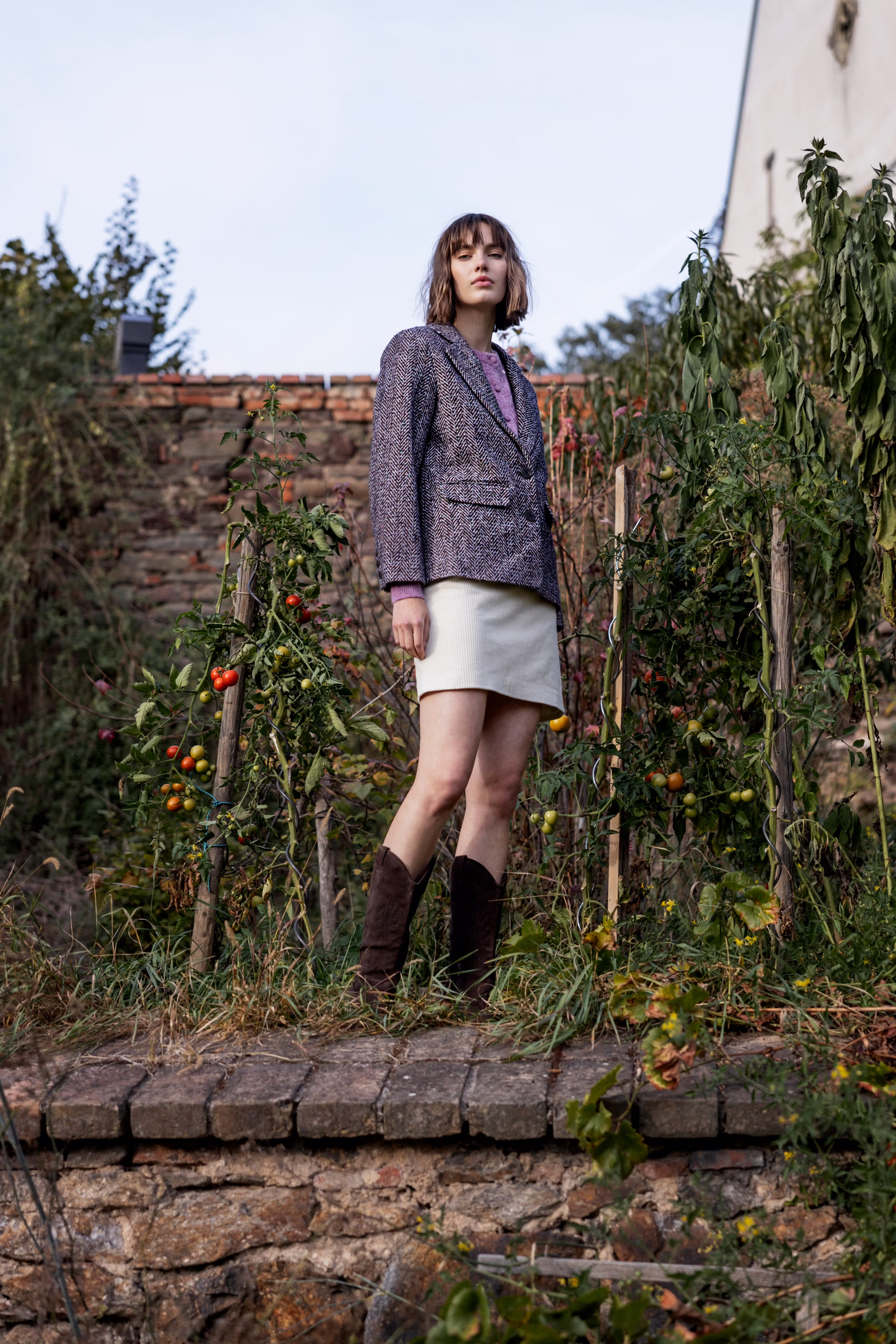 IRLESSI Nederdel LOCATION NONE 20121265-130905