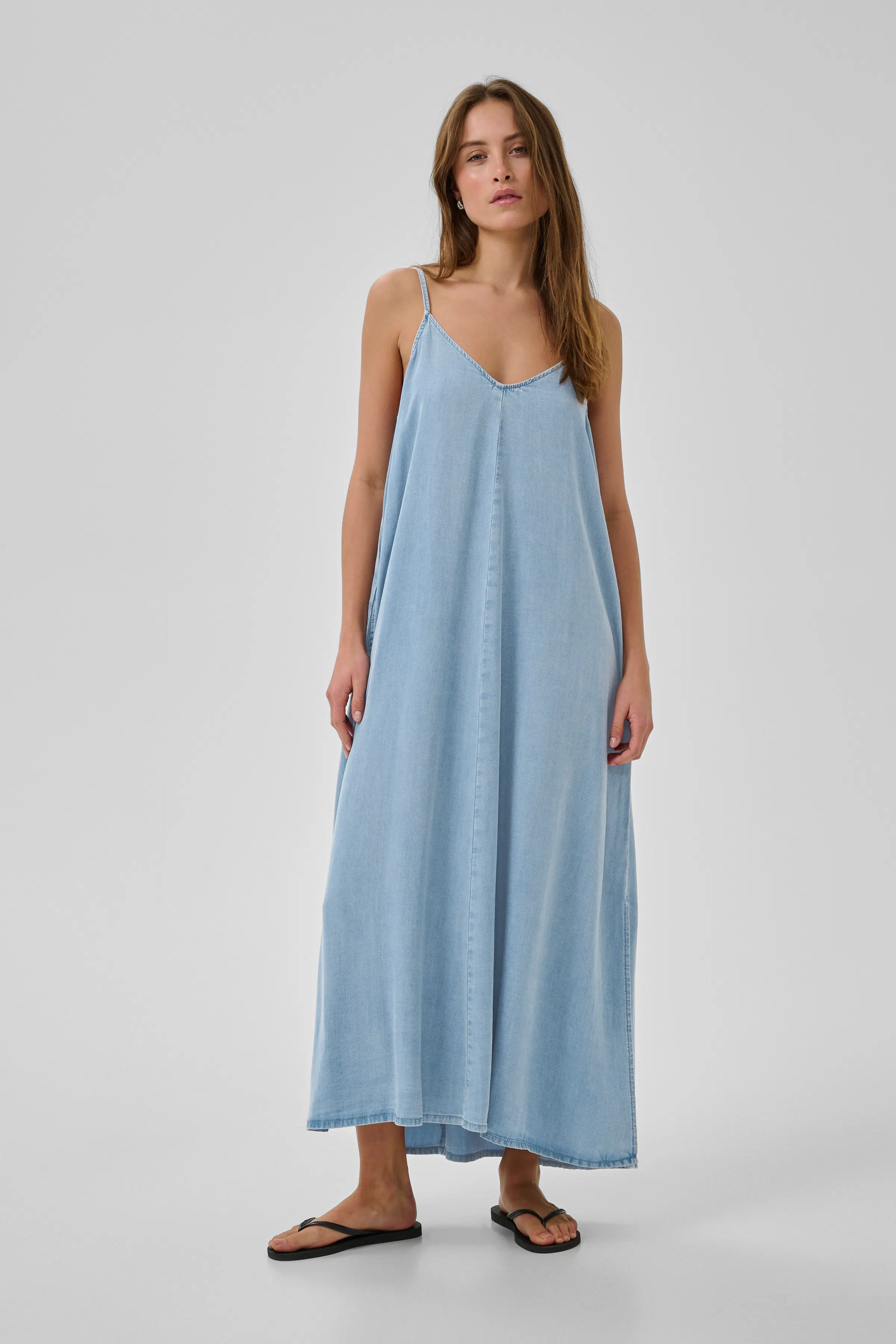 NellyMW Kleid LOOKBOOK FRONT 10704742-100051