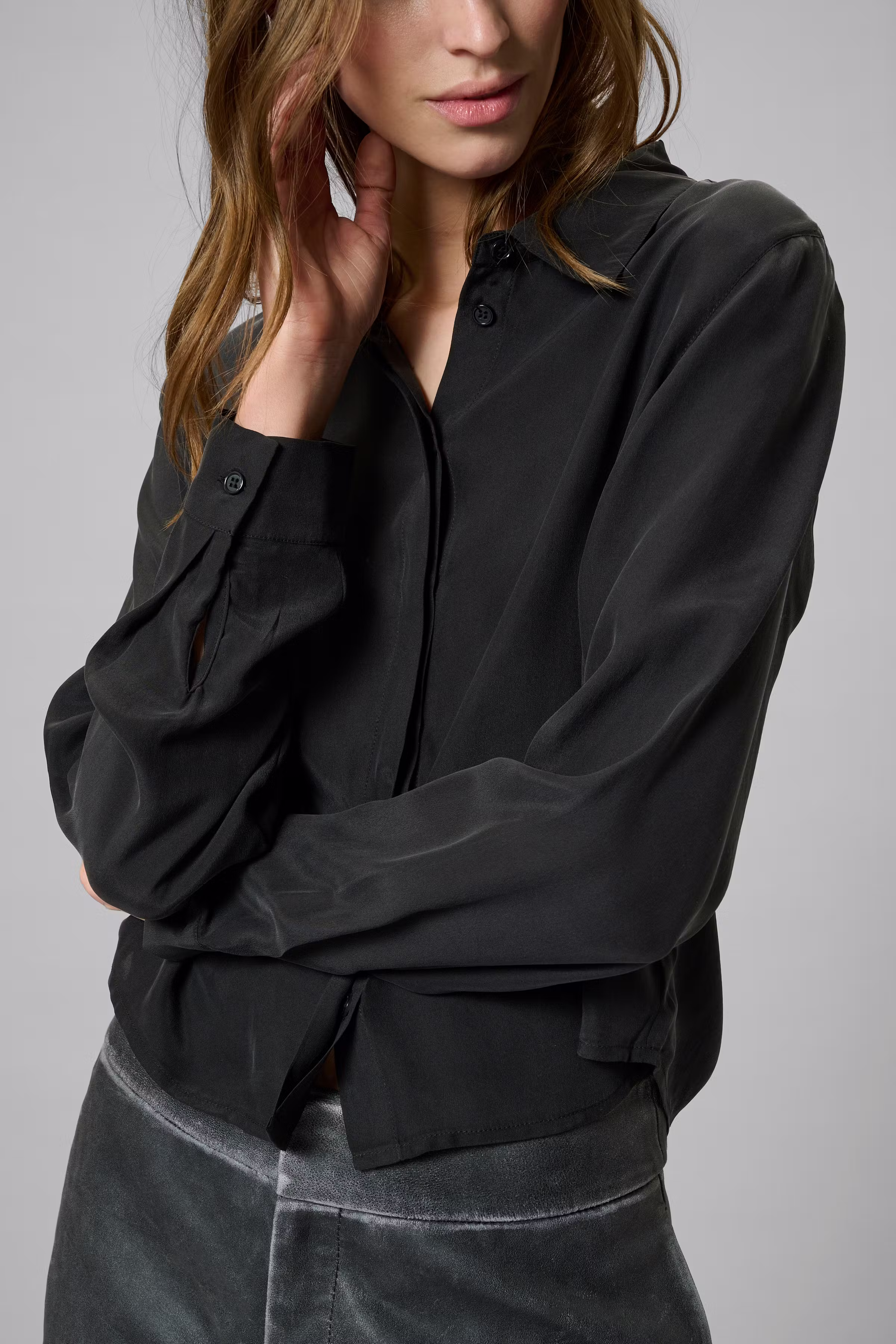 MWSilk Hemd aus 100% Seide LOOKBOOK DETAIL 10705353-100031