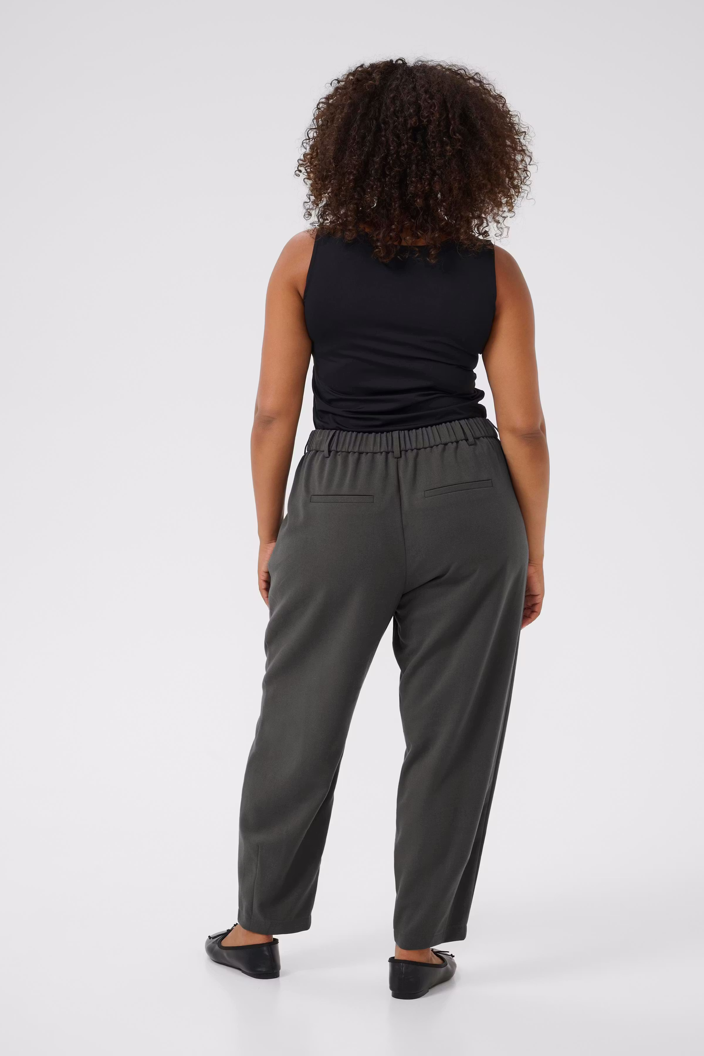 KCmerla Trousers LOOKBOOK BACK 10582231-190205