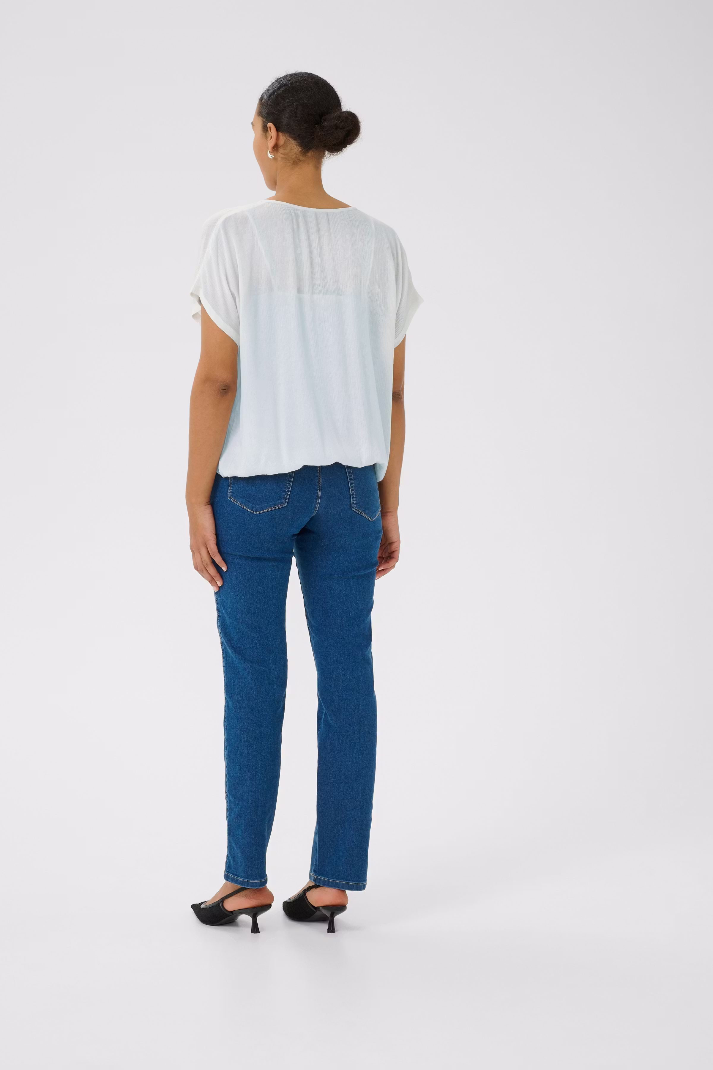 KAamber Bluse LOOKBOOK BACK 10500781-110602
