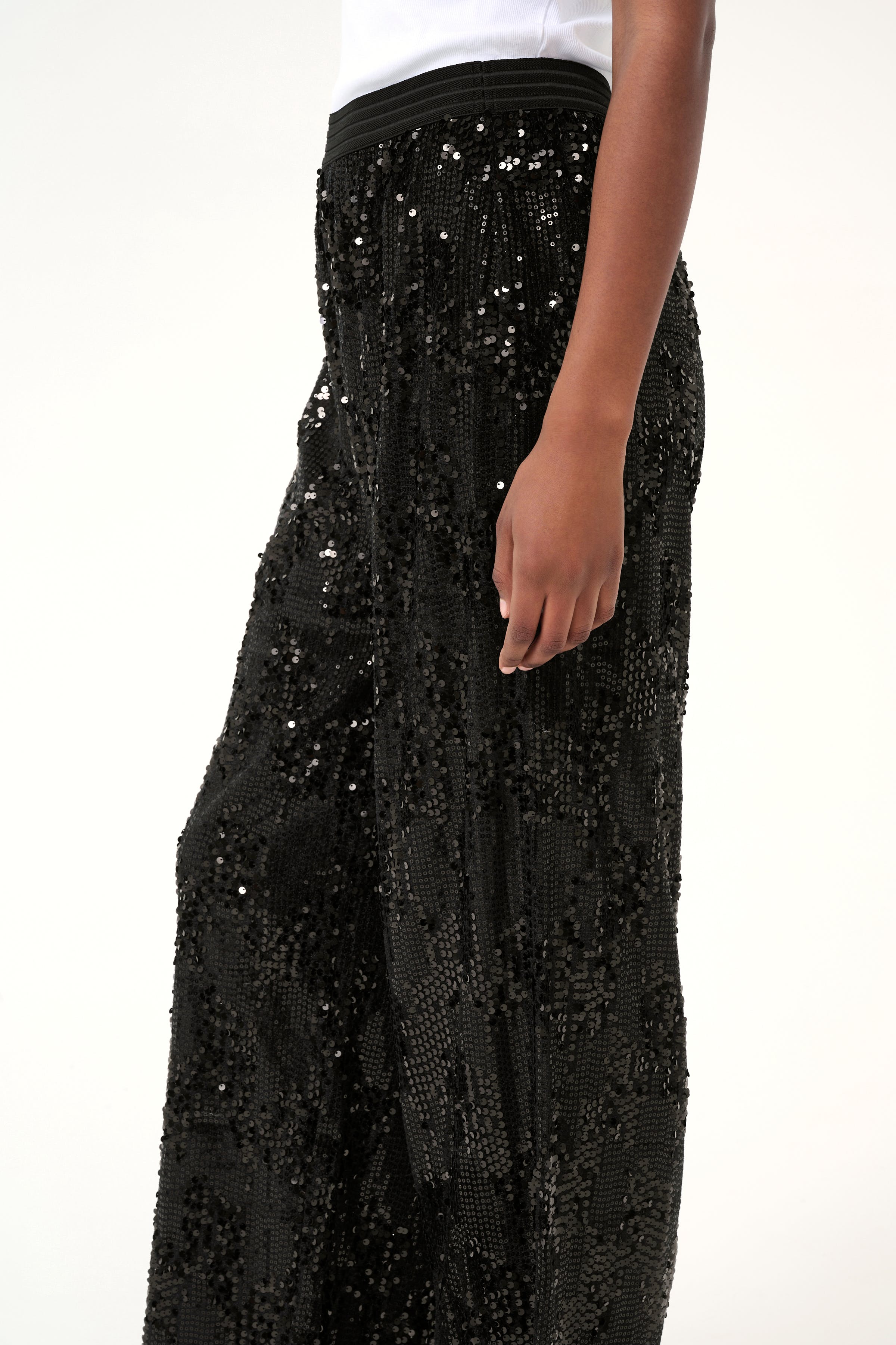 KAnicole Hose LOOKBOOK DETAIL 10509300-100121