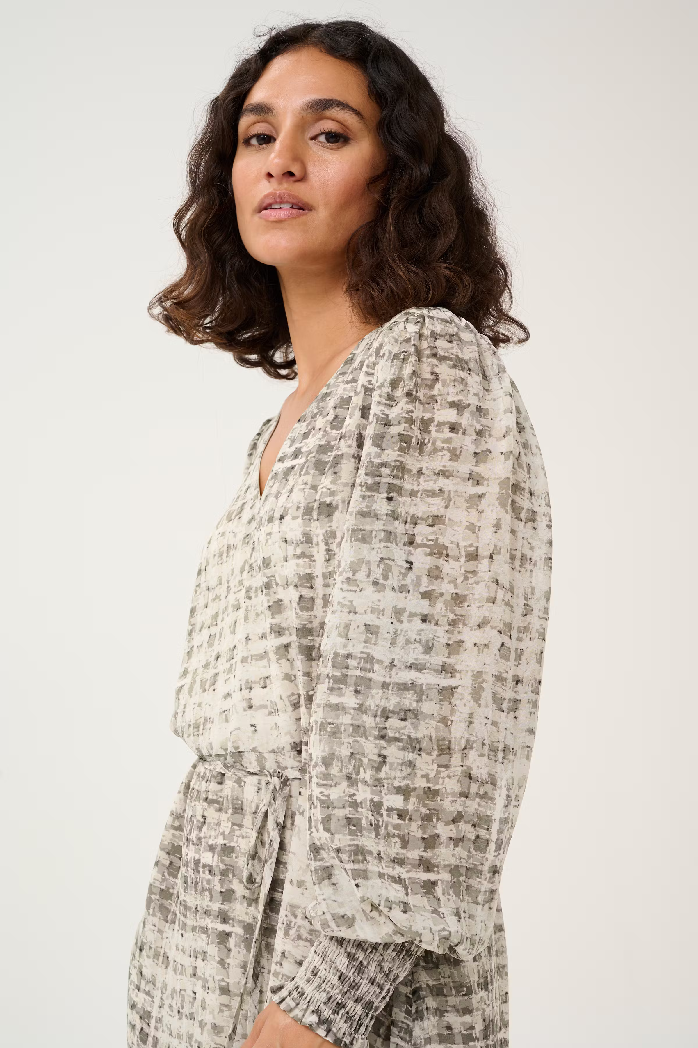 KAtrinike Kjole LOOKBOOK DETAIL 10509409-106805