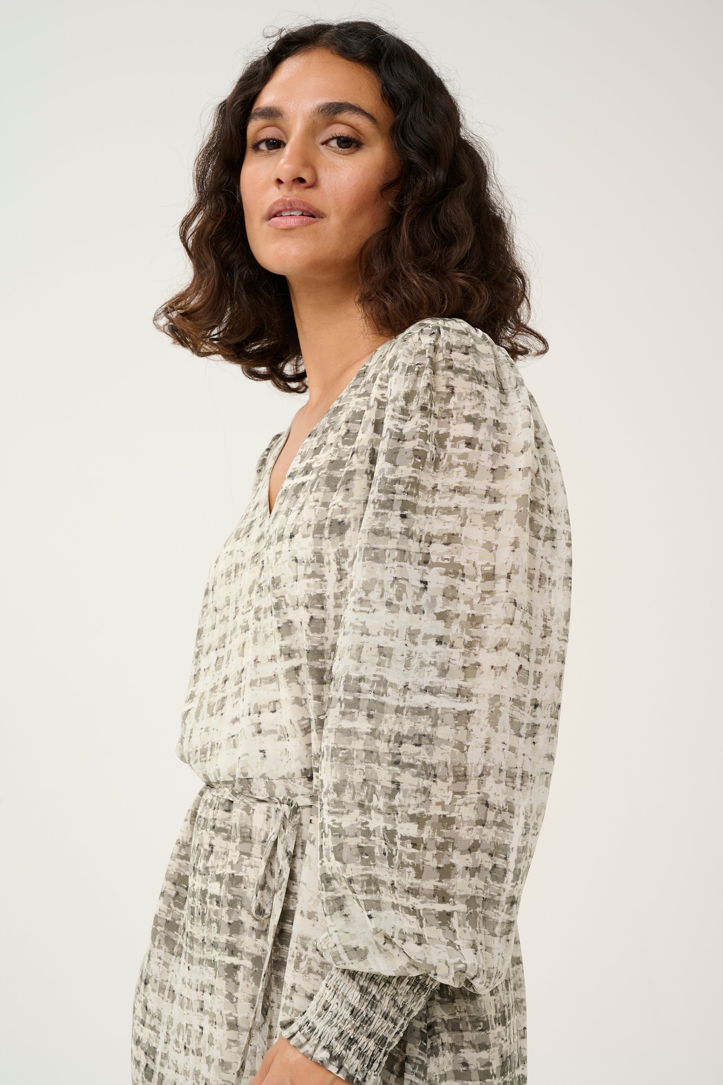 KAtrinike Klänning LOOKBOOK DETAIL 10509409-106805