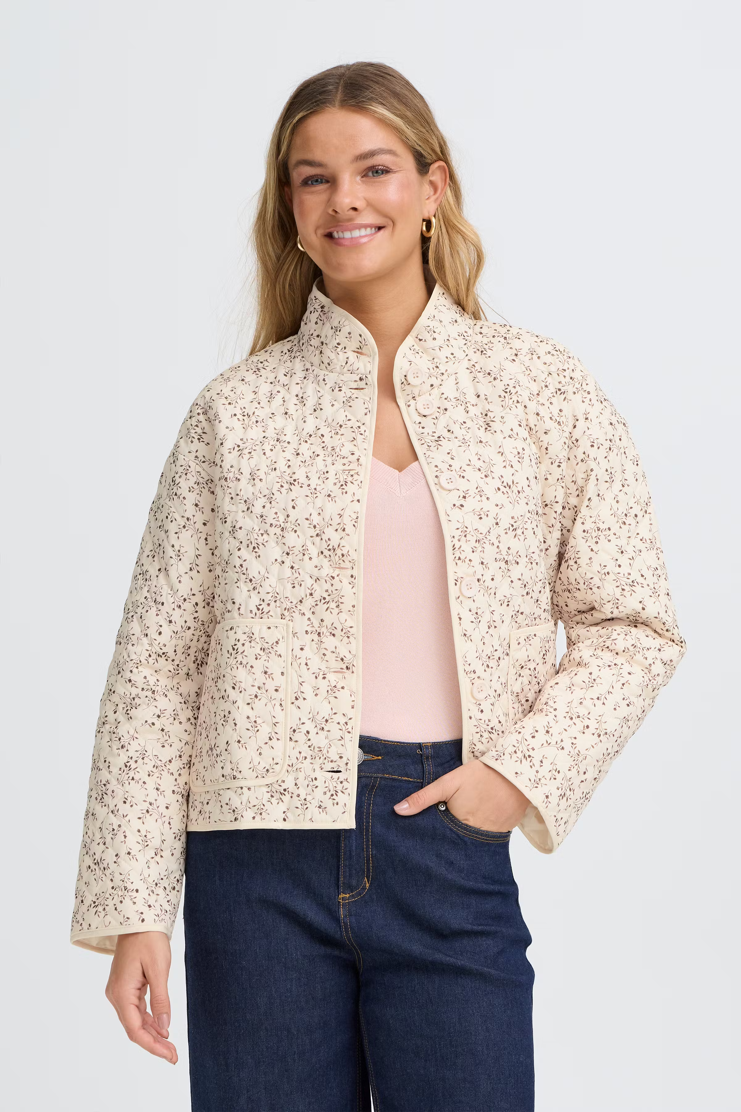 FRCLAUDINE Casual jakke LOOKBOOK FRONT 20617085-900007518