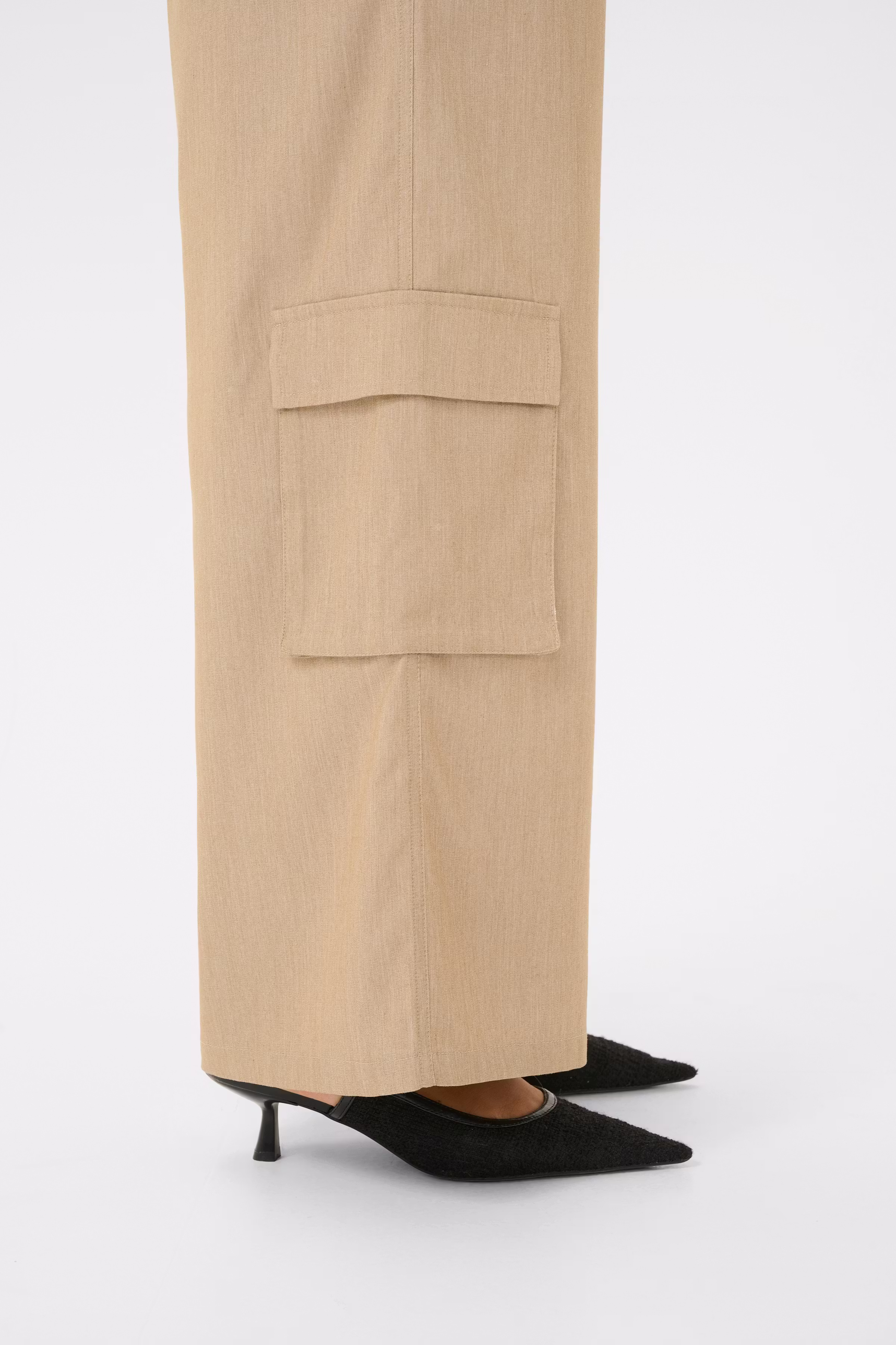 BPravna Hose LOOKBOOK DETAIL 10590887-1713121B