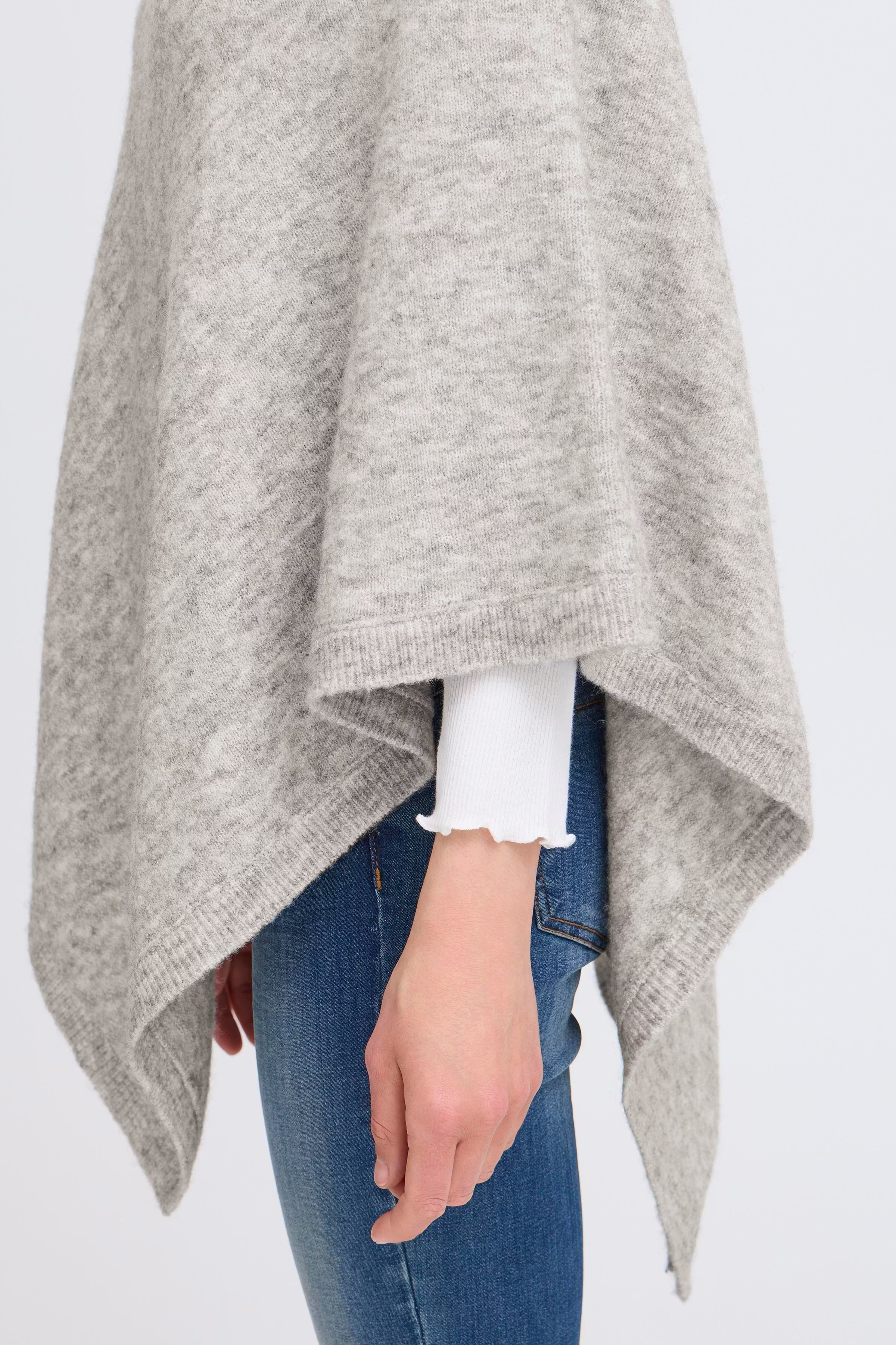 FRSANNY Poncho LOOKBOOK DETAIL 20615041-200122