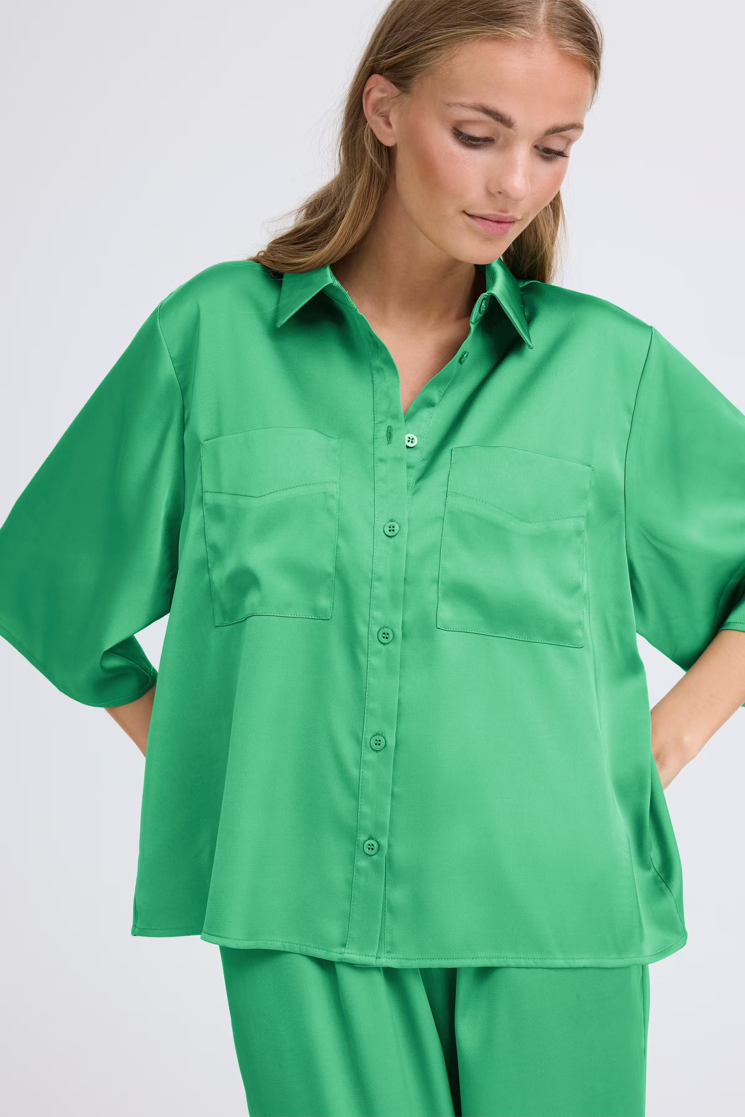 IHNIMA Bluse LOOKBOOK DETAIL 20123839-175923