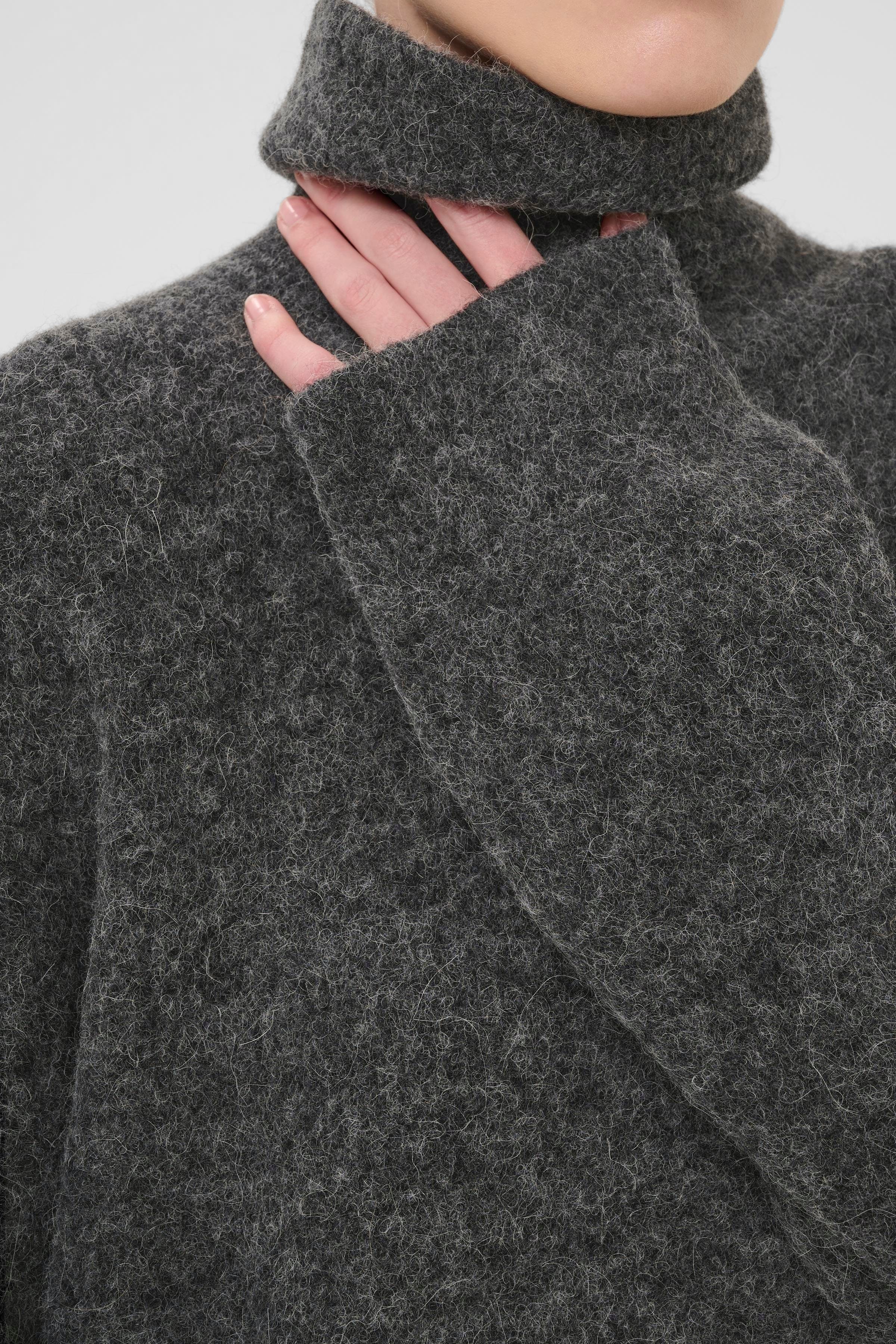 AlphaGZ Pullover LOOKBOOK DETAIL 10909333-106286