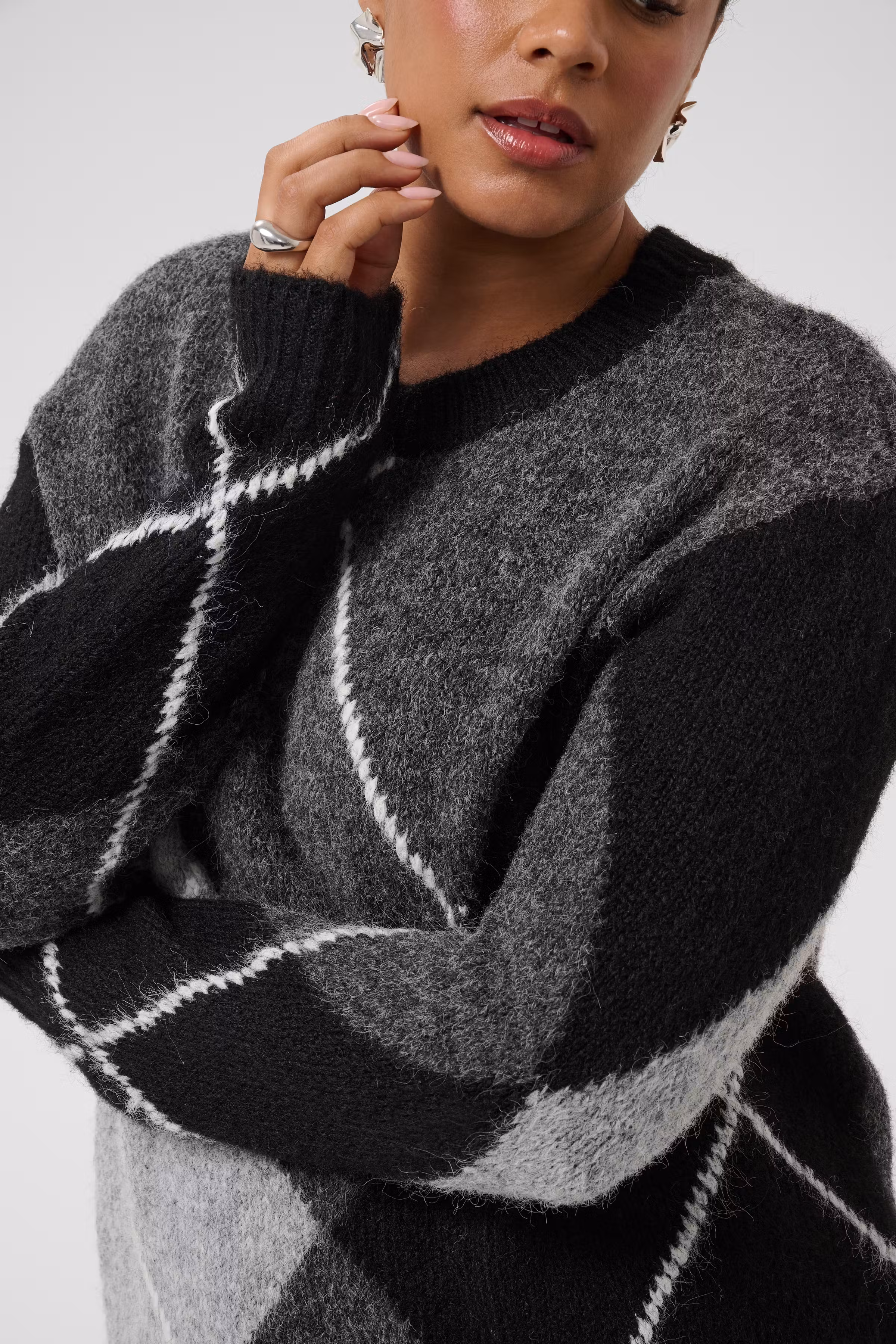 KCkit Pullover LOOKBOOK DETAIL 10584421-109970