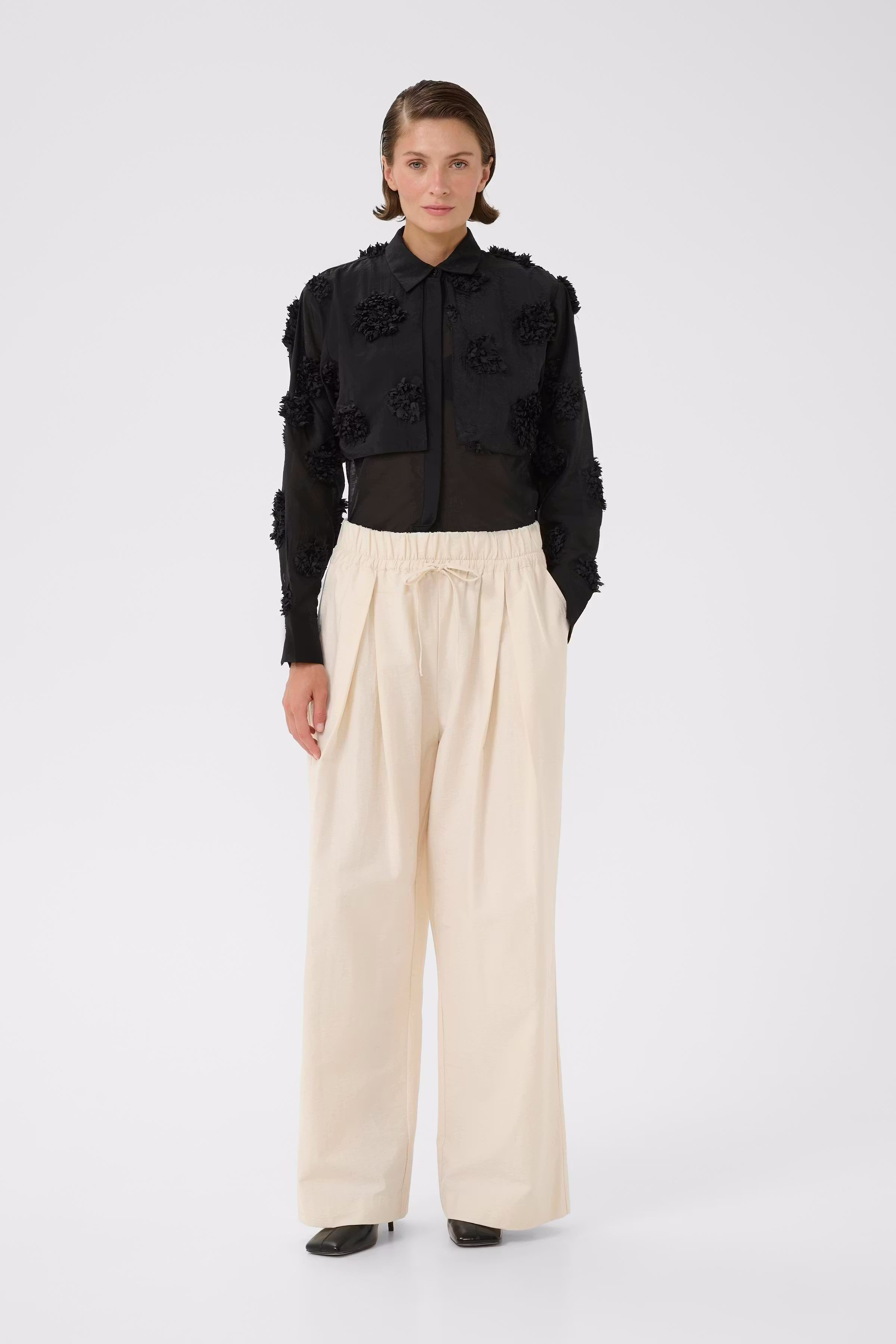 KBEmery Hose LOOKBOOK FRONT 10105899-110103