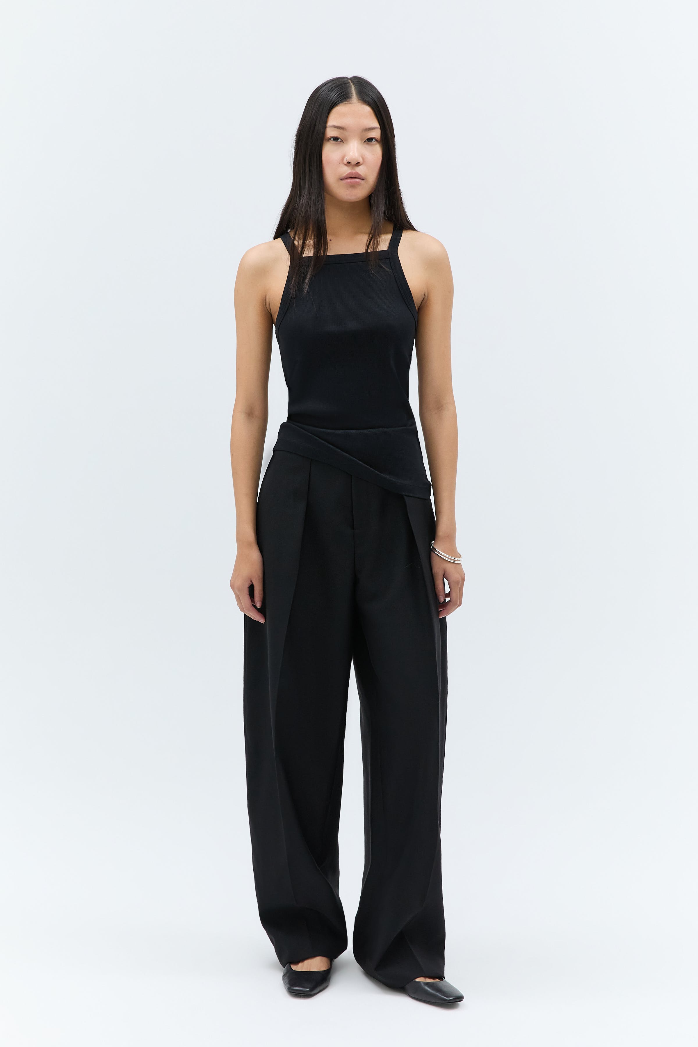IOKLARA TOP LOOKBOOK FRONT 30600548-BK999