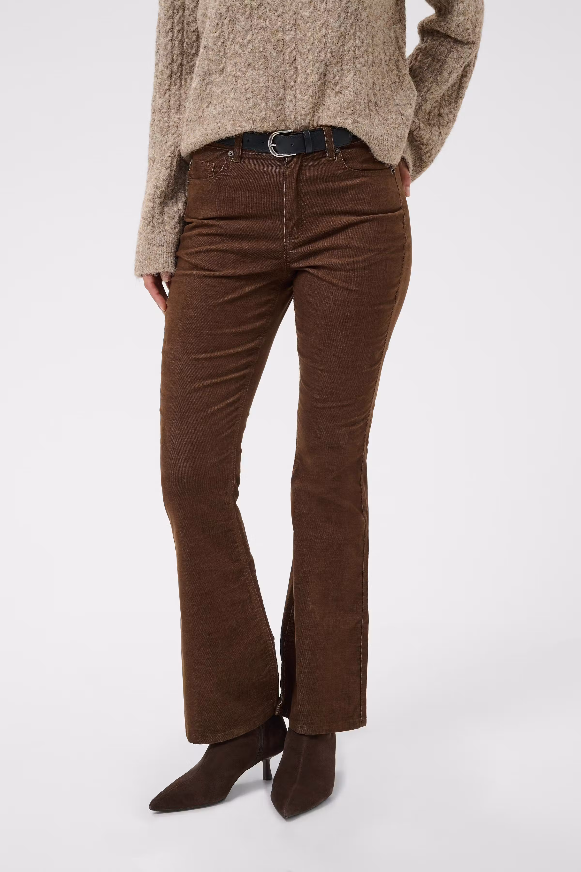 KAbecca Hose LOOKBOOK FRONT 10512373-191116
