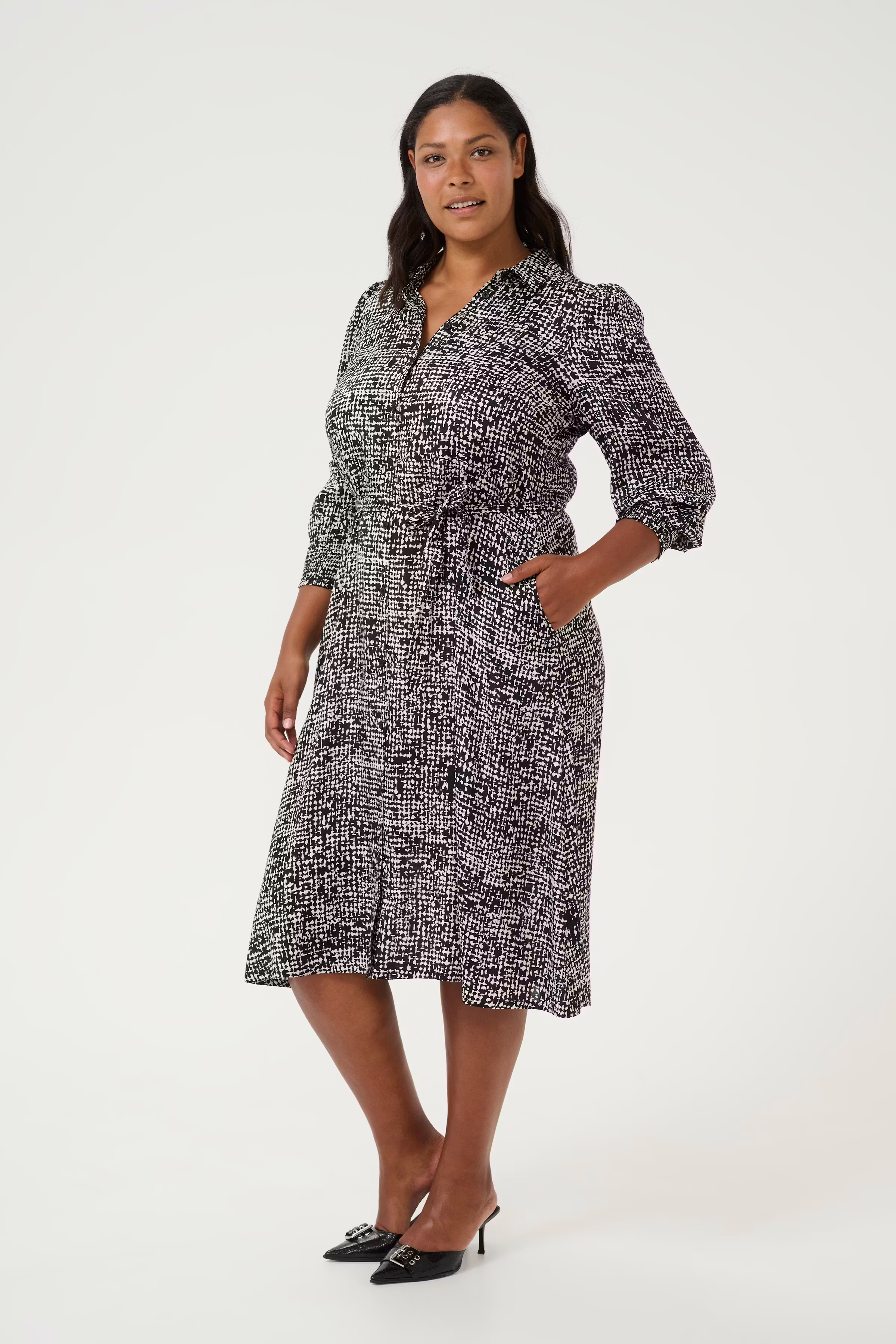 KCshana Kjole LOOKBOOK FRONT 10582053-106988