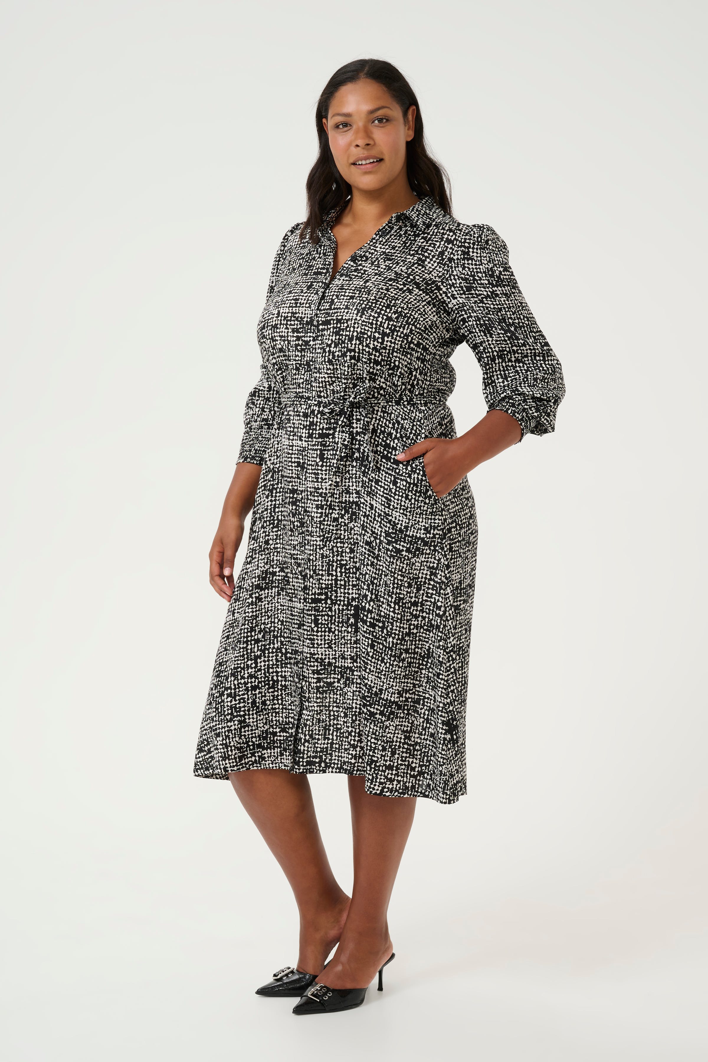 KCshana Klänning LOOKBOOK FRONT 10582053-106988