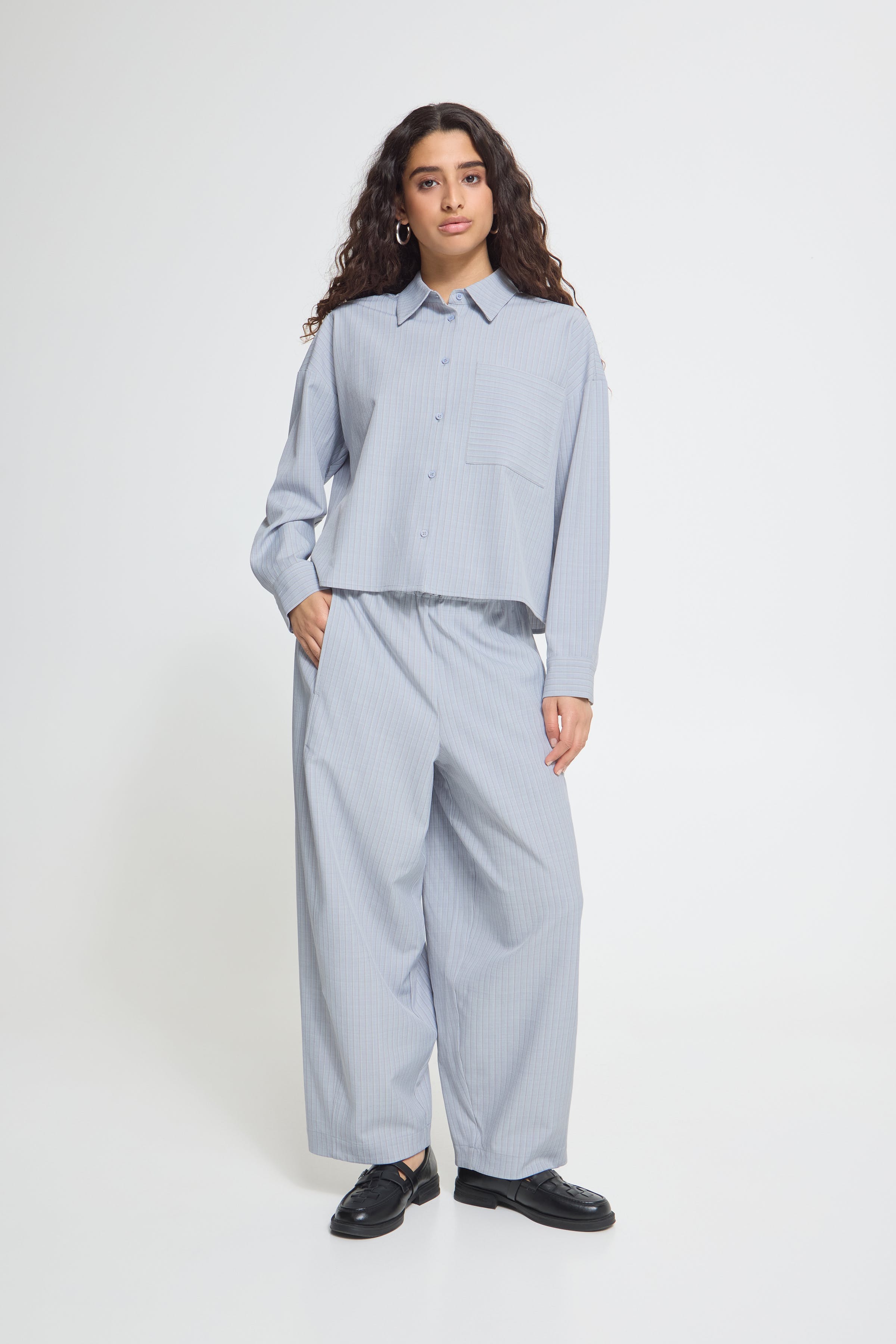 IXTRINE skjorta LOOKBOOK FRONT 20123489-164013