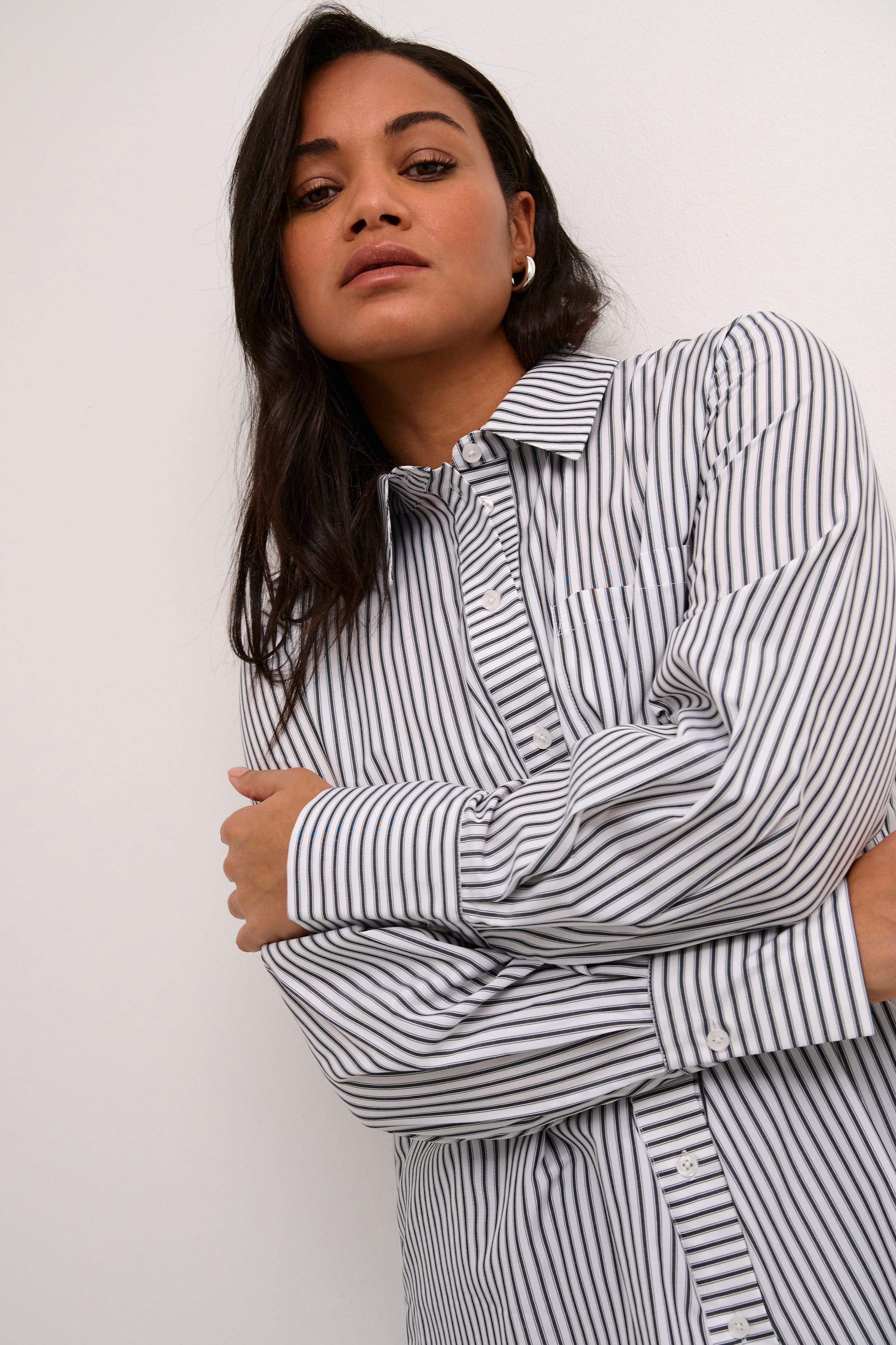 KCjerria Shirt LOOKBOOK DETAIL 10582581-106433