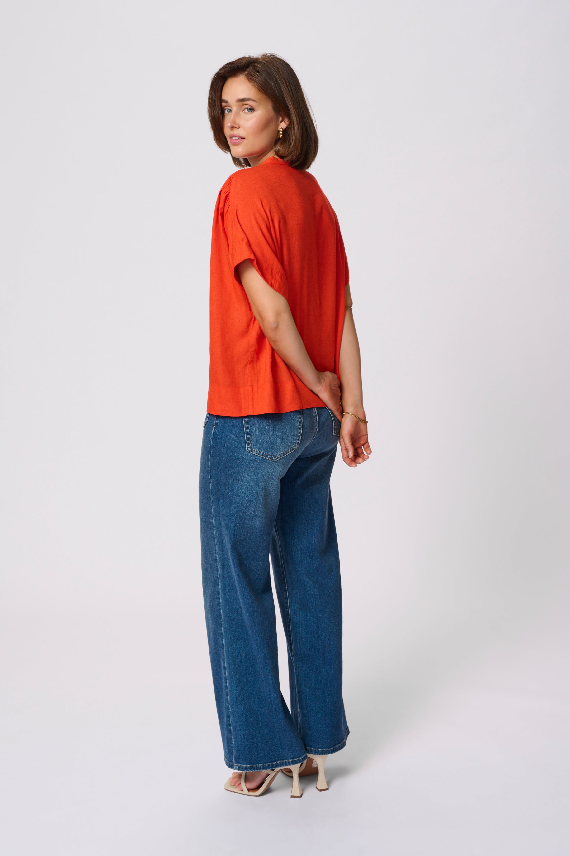 KAmilia Lin Top LOOKBOOK BACK 10509670-171558