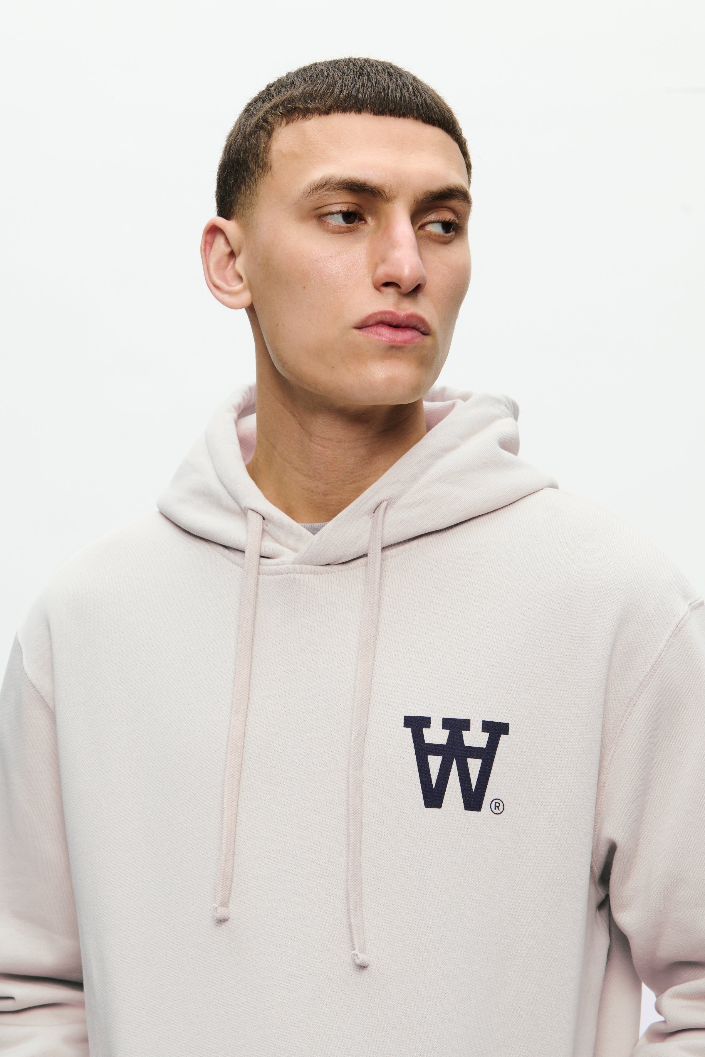 WWCass AA Chest Print Hoodie LOOKBOOK DETAIL 30250162-144500