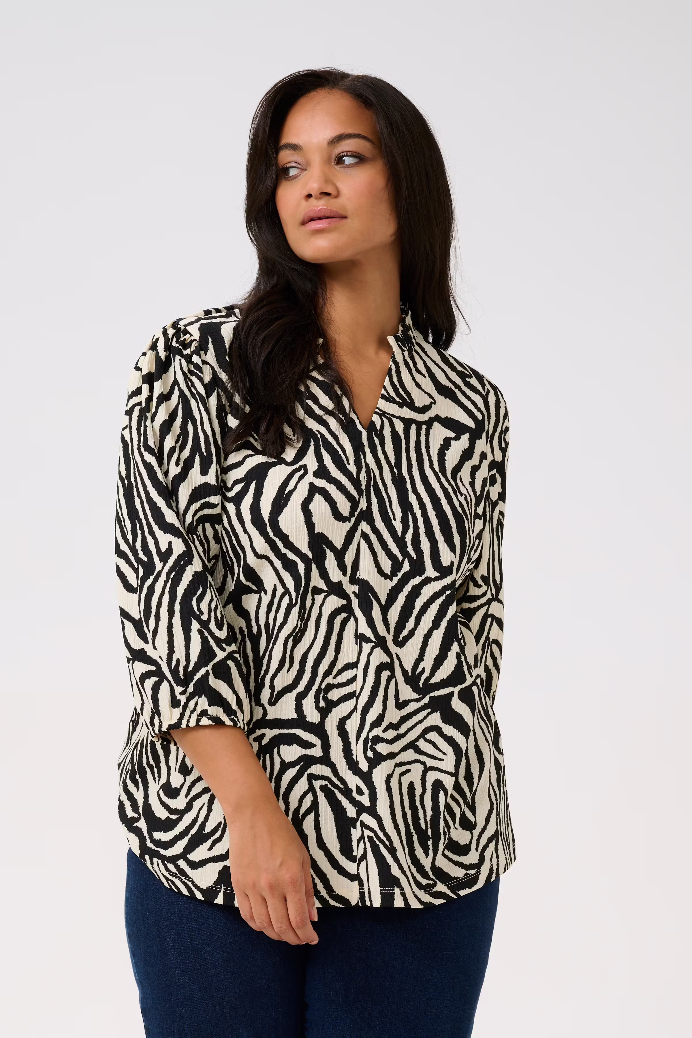 KCkatrina Bluse LOOKBOOK FRONT 10583111-107315