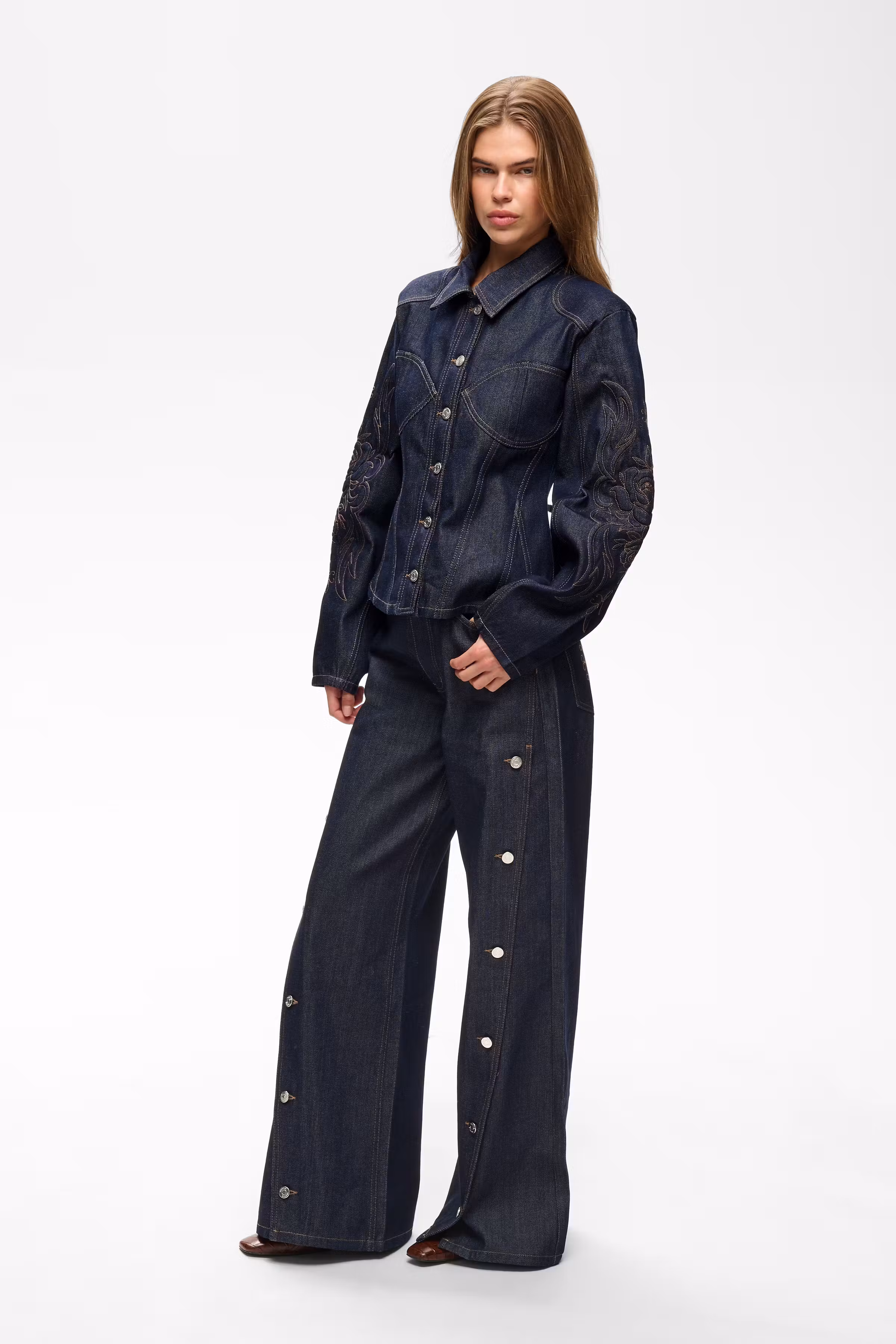 GZthenna Jeans LOOKBOOK FRONT 10911982-105699