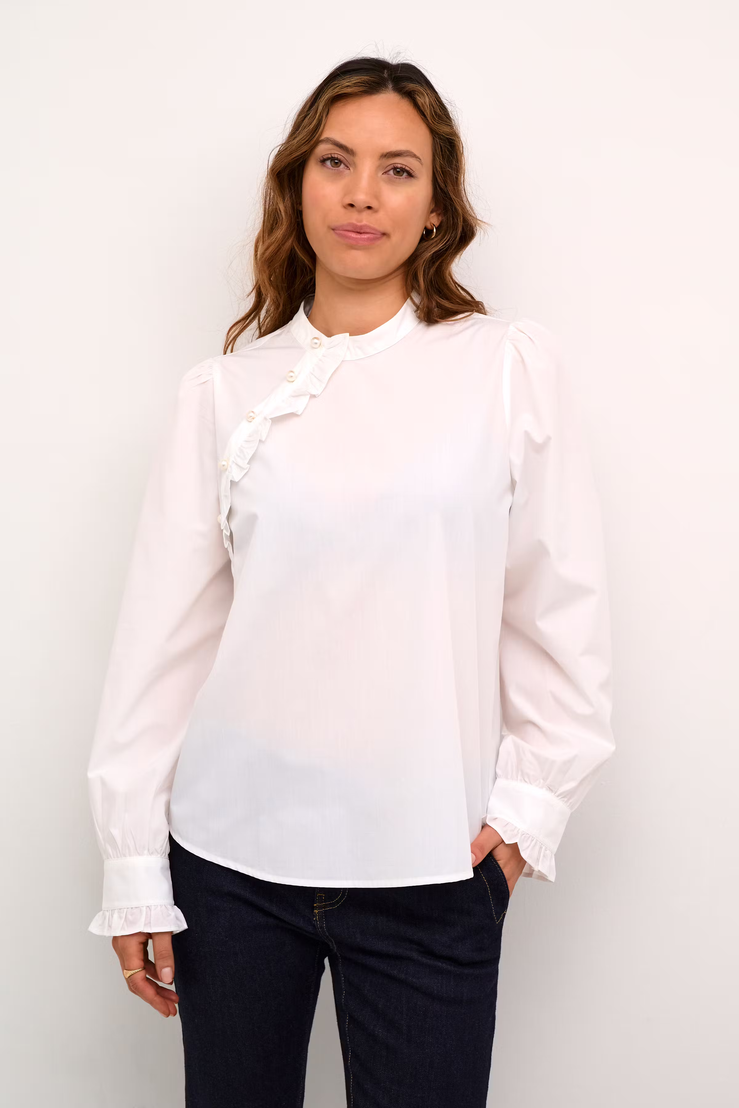 CUlio Blouse LOOKBOOK FRONT 50110947-500013