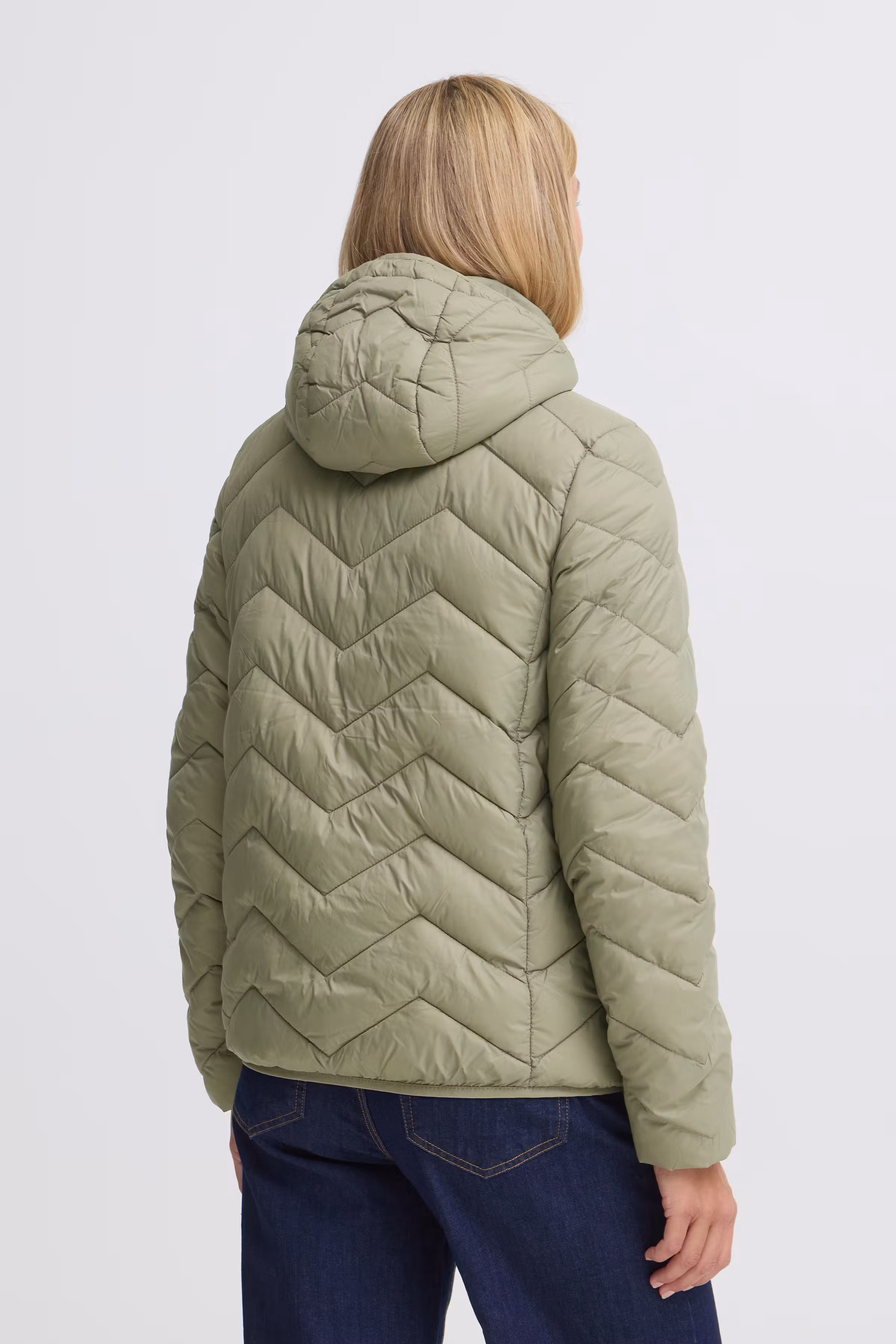 FRBAPADDING Outerwear LOOKBOOK BACK 20609336-170619